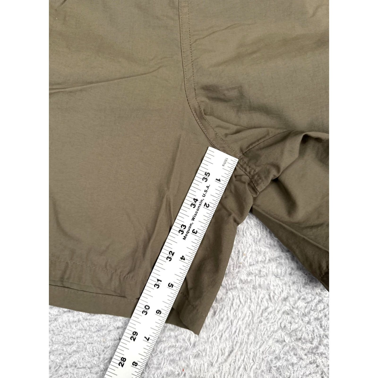 Vintage Columbia Shorts Womens Large Green Hiking 6 Inseam Elastic Waist Cargo Pockets Size 36" / US 14 / IT 50 - 7 Thumbnail