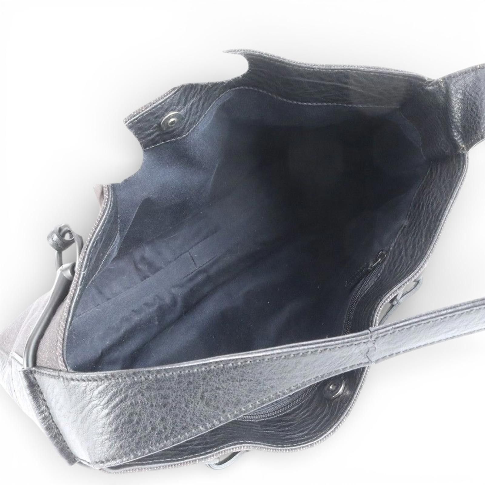 Gucci Gucci - Black Monogram Shoulder Bag Size ONE SIZE - 5 Thumbnail