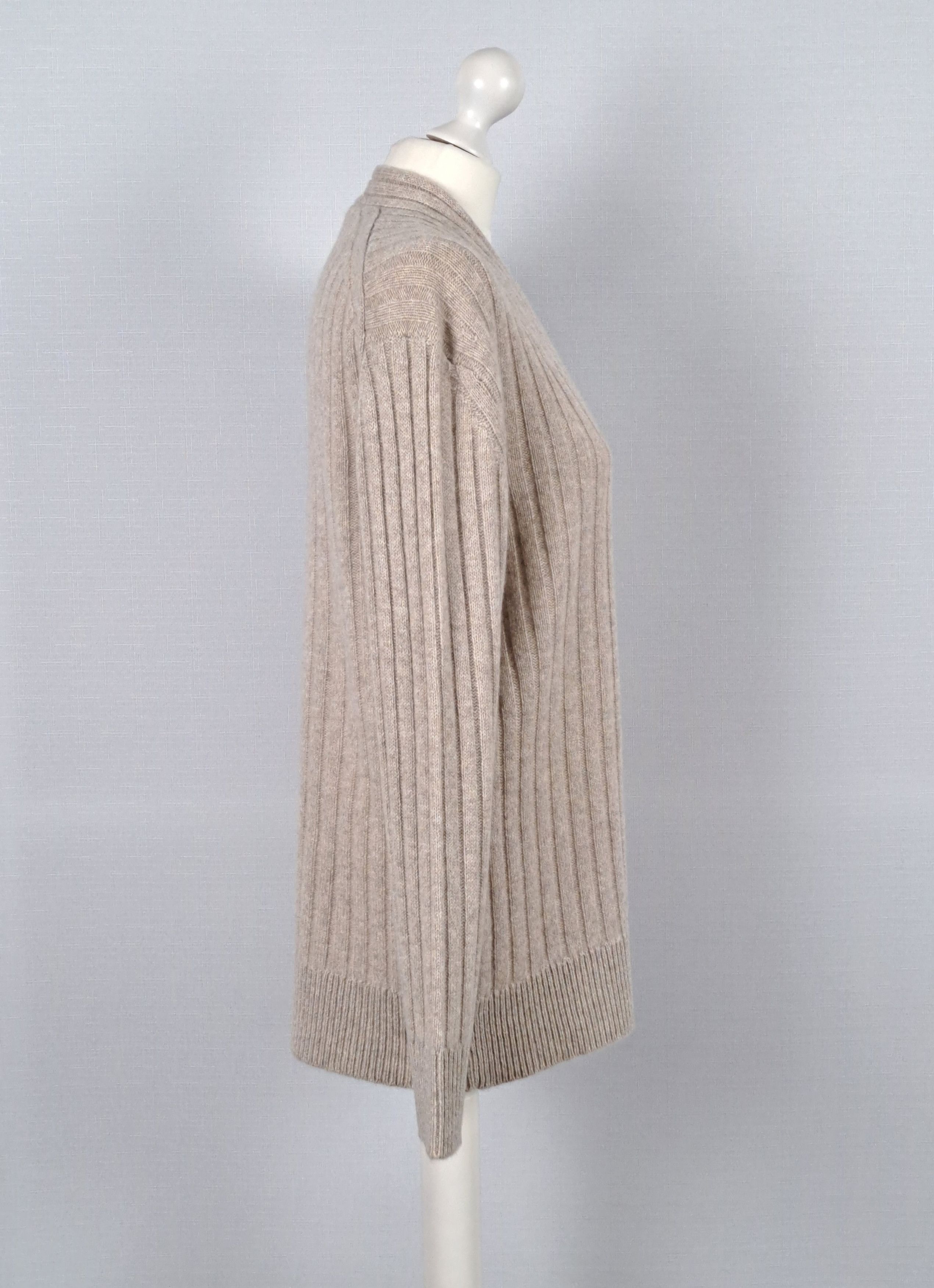 White + Warren WHITE + WARREN cashmere ribbed V-neck sweater. Size L Size L / US 10 / IT 46 - 2 Thumbnail