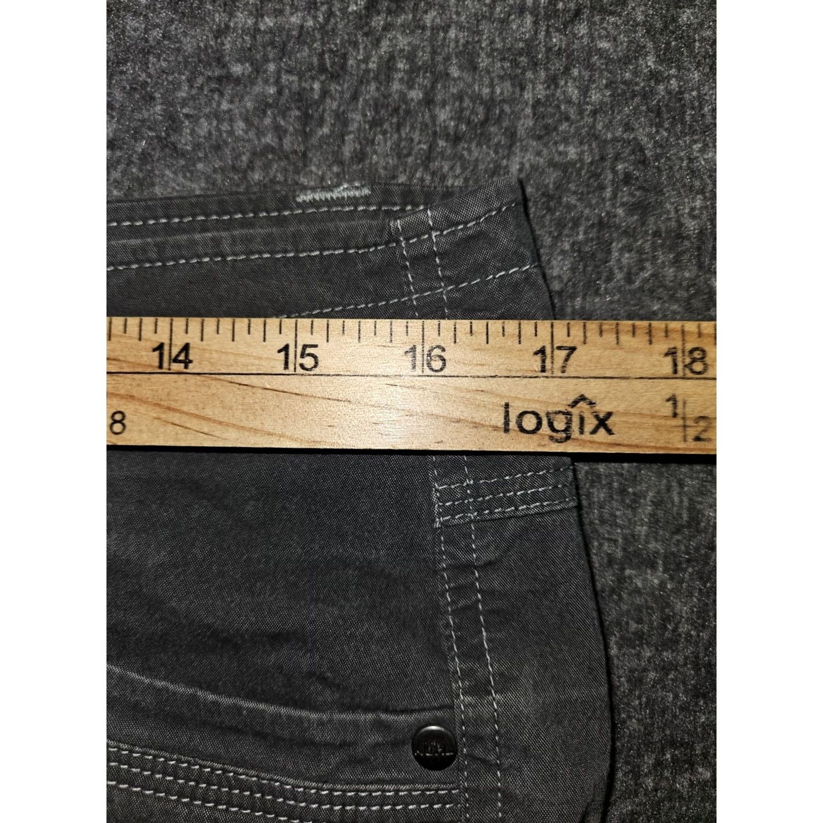 Vintage Kuhl Cargo Bermuda Shorts Women's 12 Gray Mid Rise Hiking Camping Outdoors Brown Spots? (Note: Kept original content intact) Size 34" / US 12 / IT 48 - 4 Thumbnail