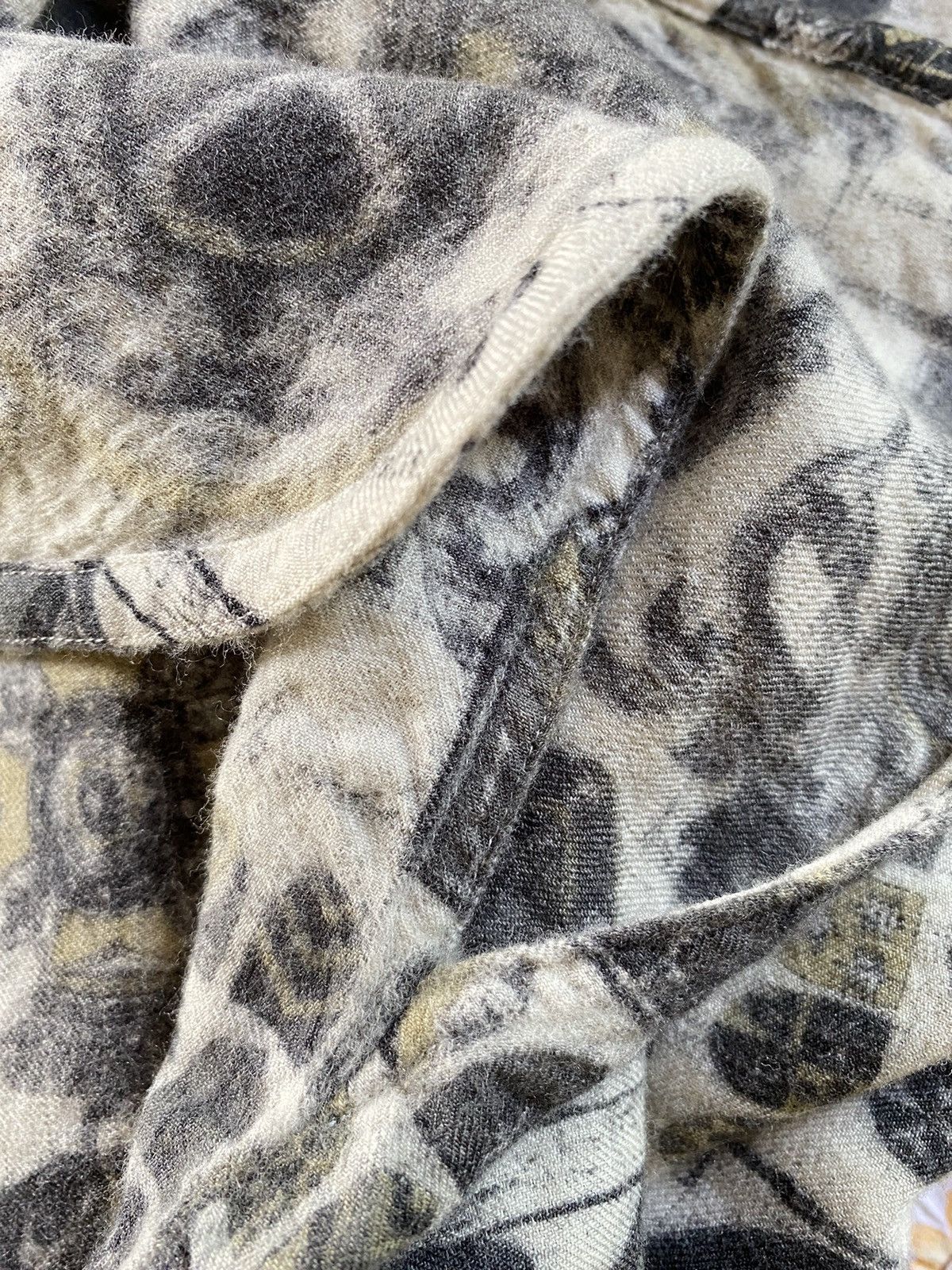 DAKS DAKS Gray Printed Wool Shirt Size L / US 10 / IT 46 - 6 Thumbnail