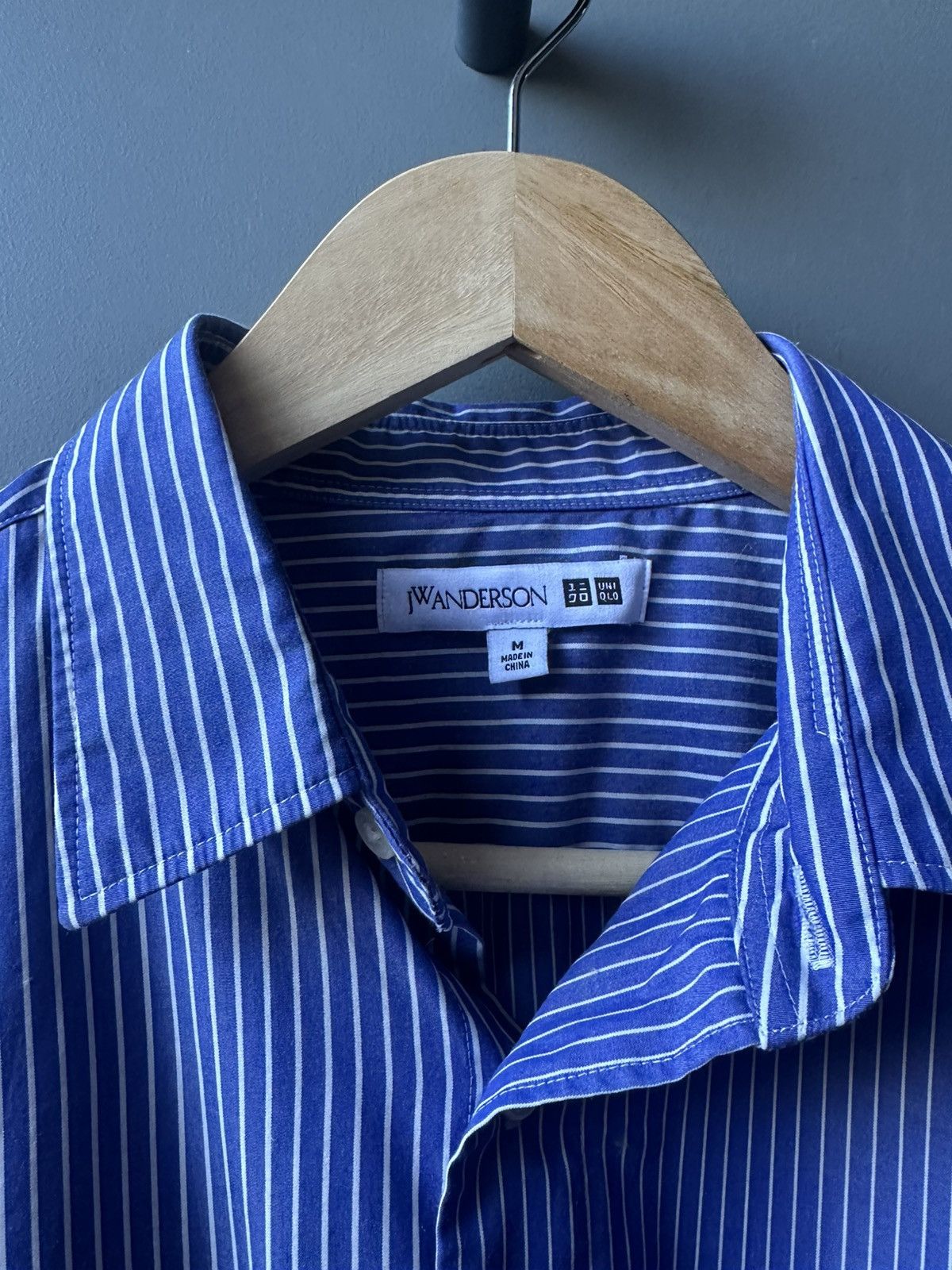 JW Anderson × Uniqlo Uniqlo x JW Anderson Stripped Shirt Size M Size US M / EU 48-50 / 2 - 3 Thumbnail