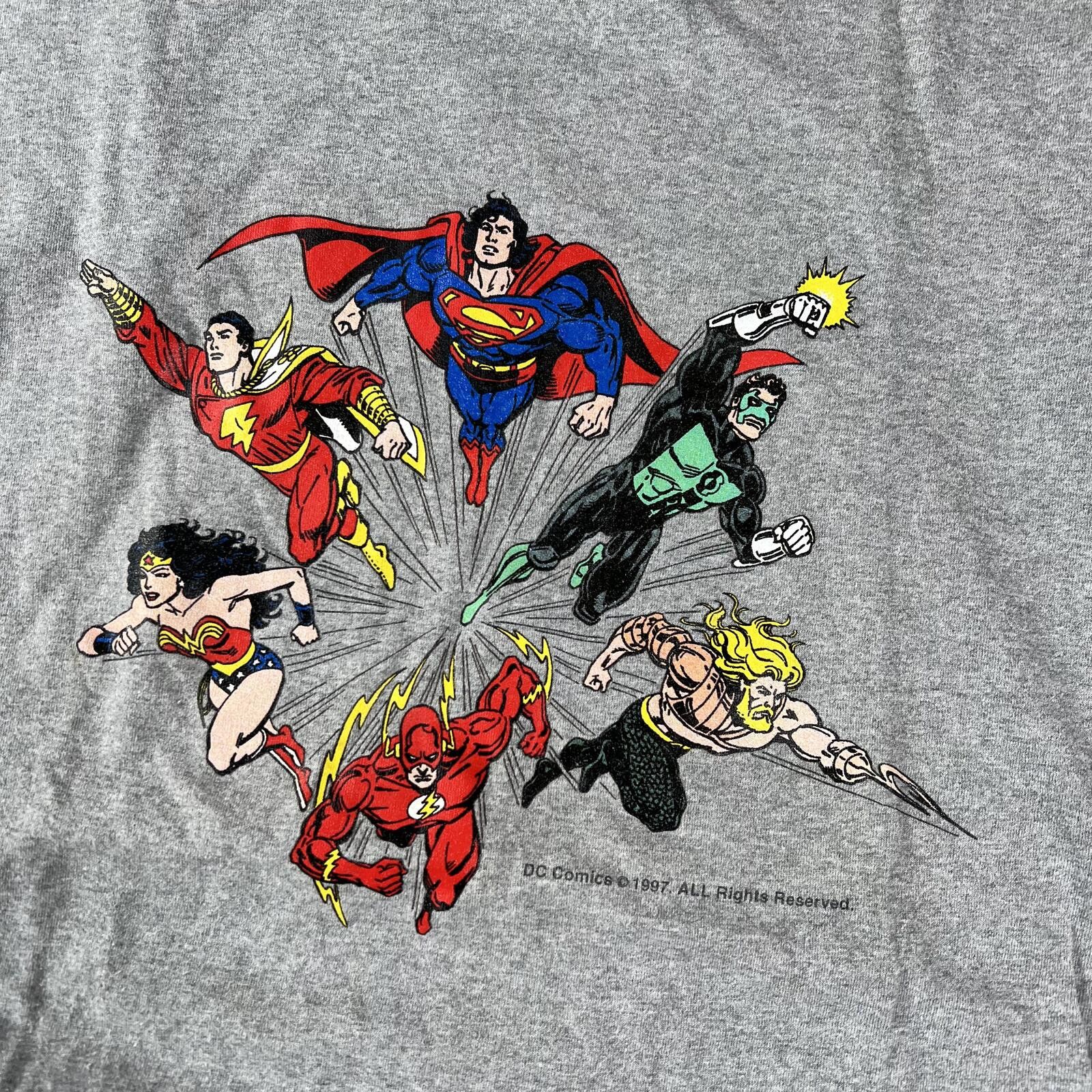 DC Comics Vintage 1994 DC Super Heros Superman Graphic Tee Size US L / EU 52-54 / 3 - 7 Thumbnail