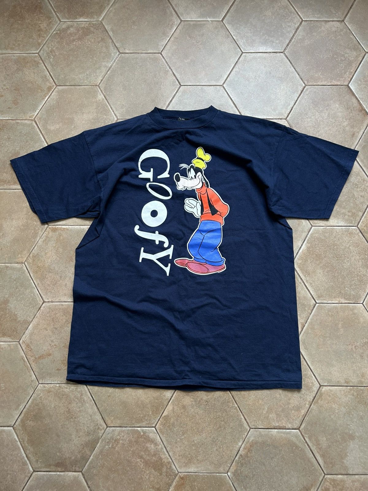 Disney Vintage Goofy Disney shirt Size US XL / EU 56 / 4 - 1 Thumbnail