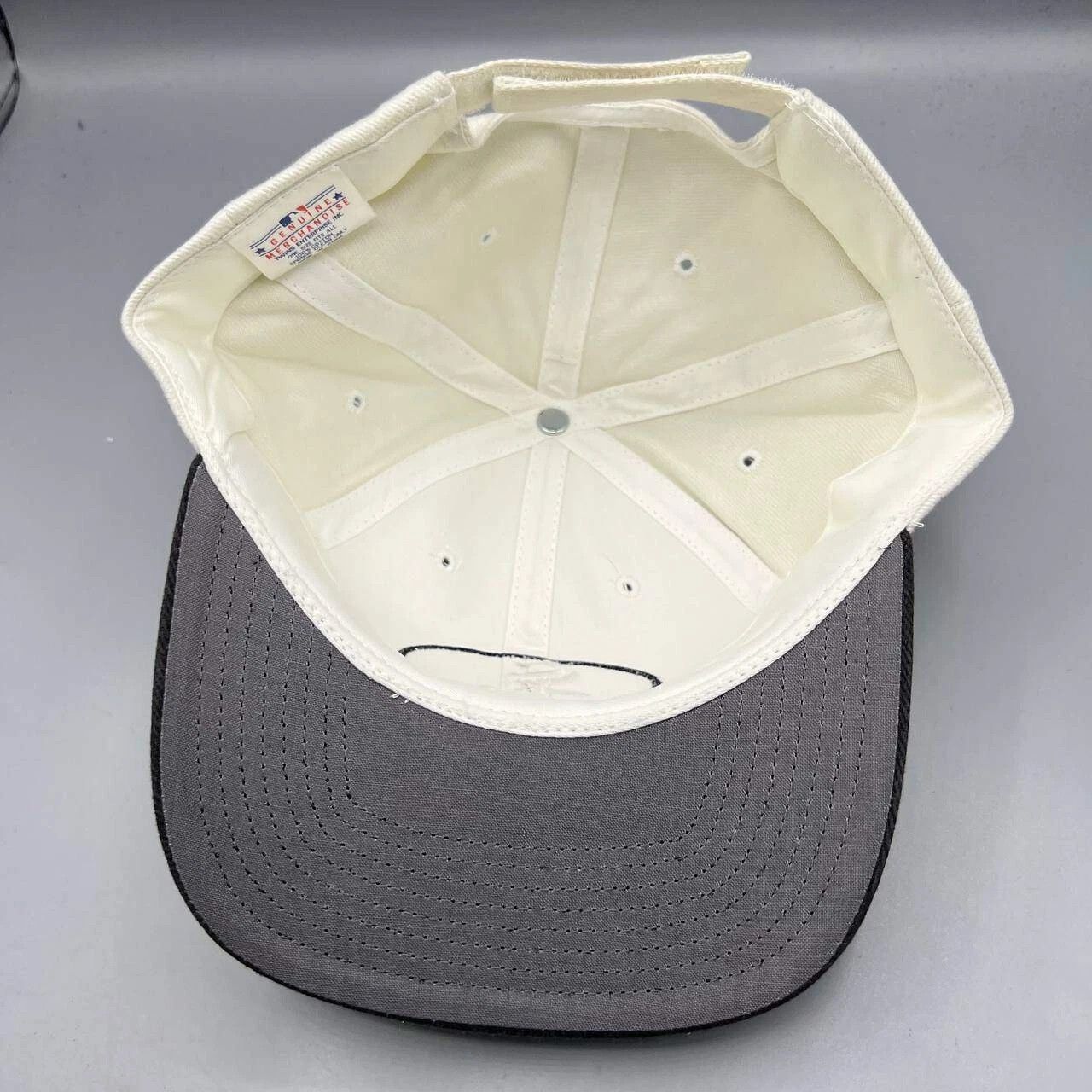 Twins Enterprise Inc. × Vintage Chicago White Sox Hat Men White Strap Back Cap New Size ONE SIZE - 2 Thumbnail
