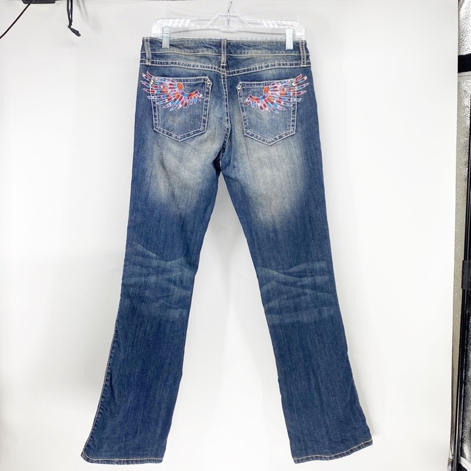 Wrangler Wrangler Rock 47 wing embroidered sparkle Low rise bootcut Size 27" / US 4 / IT 40 - 1 Thumbnail