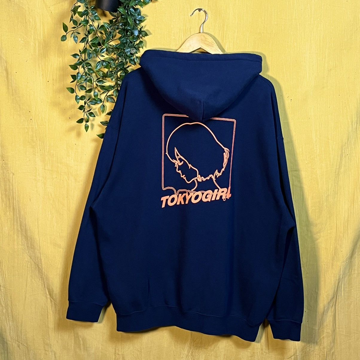 Japanese Brand W.W.G TokyoGirl Big Logo Pullover Hoodie Size US XL / EU 56 / 4 - 3 Thumbnail