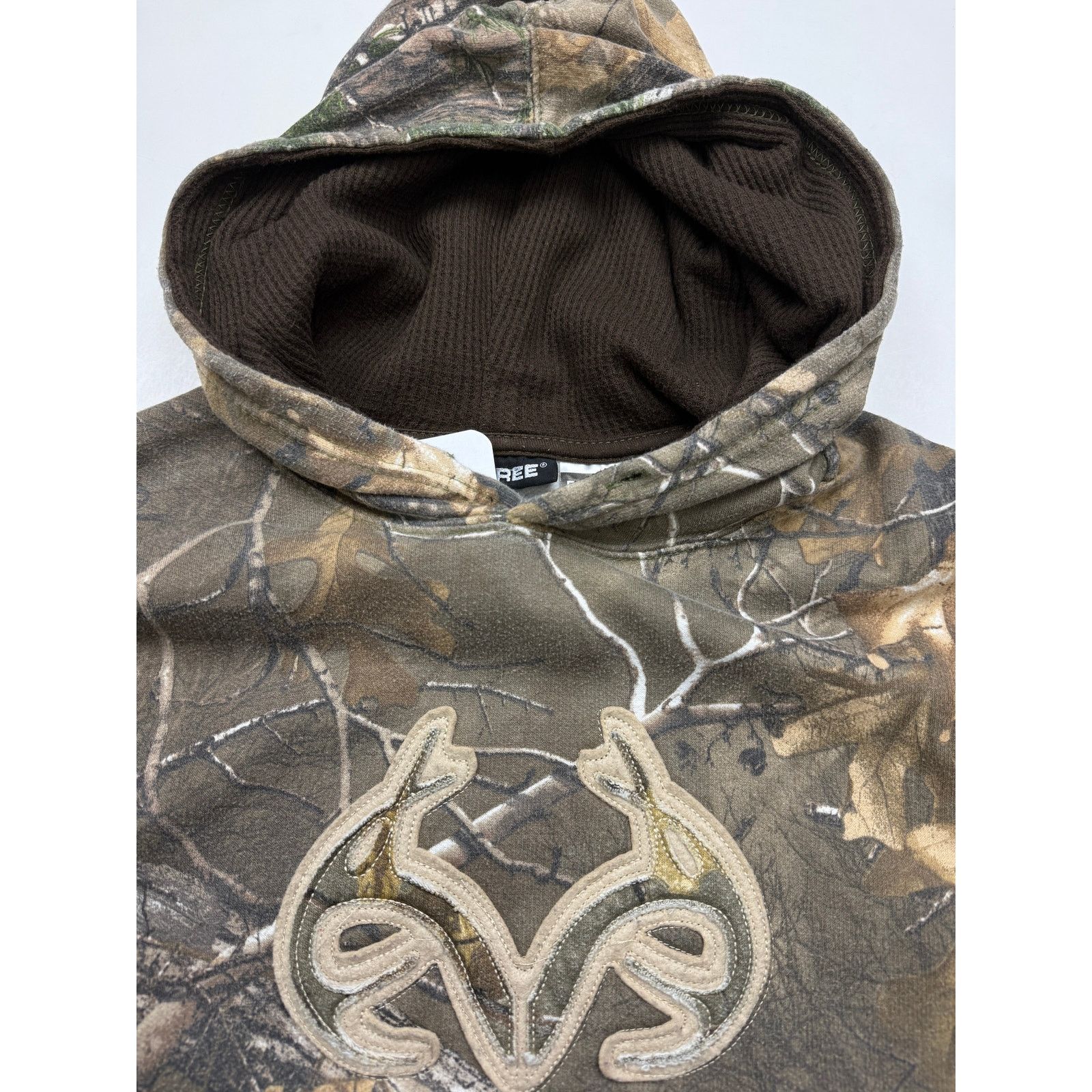 Vintage Real Tree All Over Print Camo Hooded Sweatshirt Size XL Size US XL / EU 56 / 4 - 4 Thumbnail