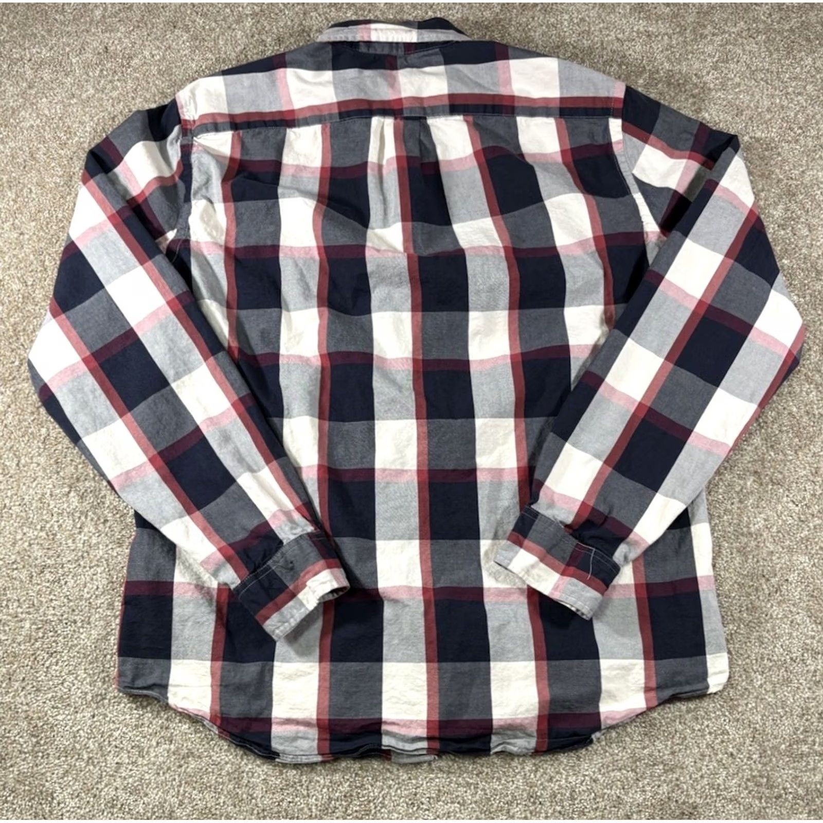 J.Crew J.CREW Sunwashed Oxford Long Sleeve Button-Up Plaid Shirt Men’s Medium Multicolor Button-Down Collar Mens Regular Cotton Woven Casual Size US M / EU 48-50 / 2 - 3 Thumbnail