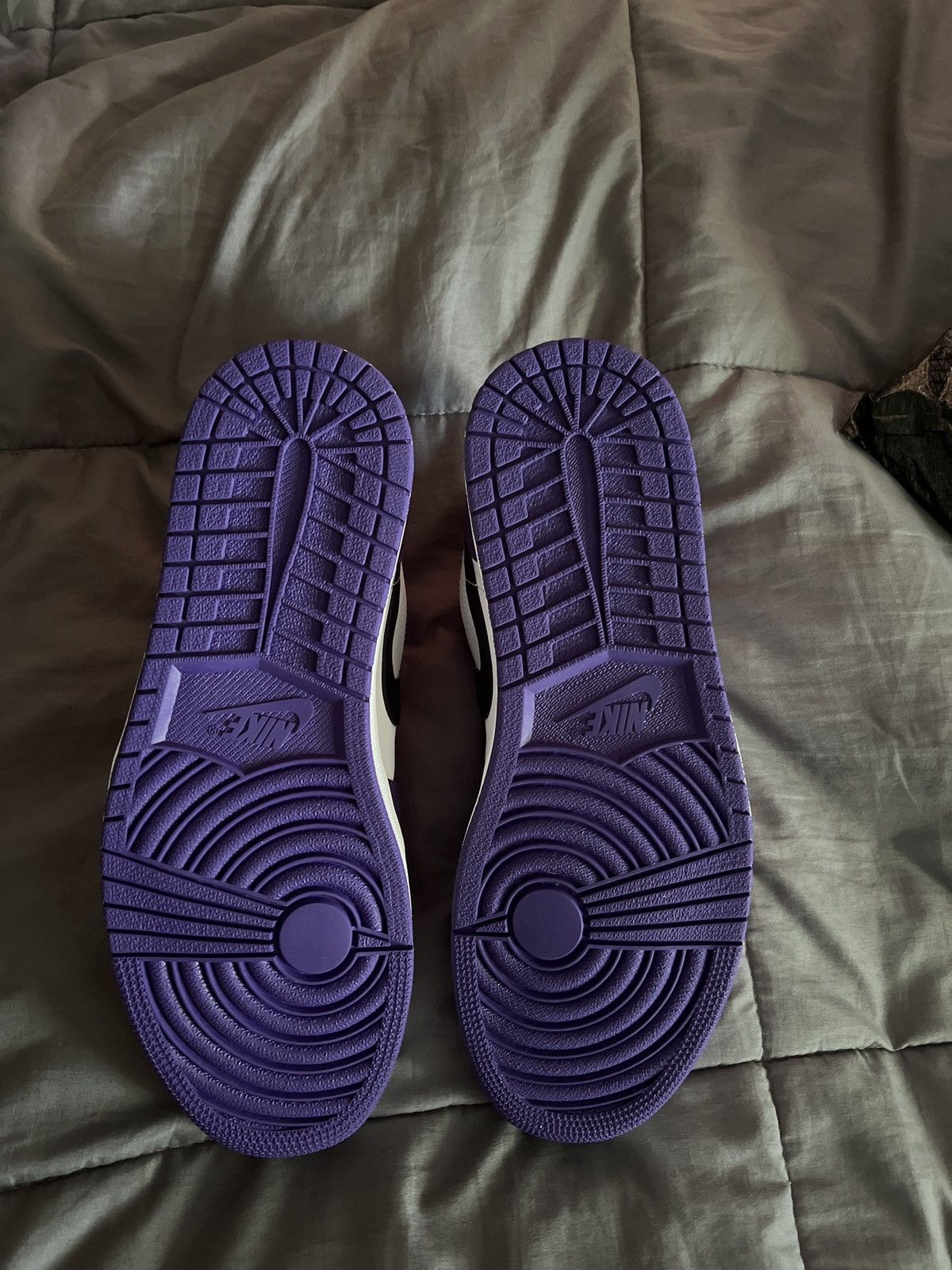 Jordan Brand Jordan 1 low “Court Purple” Size US 11 / EU 44 - 2 Thumbnail