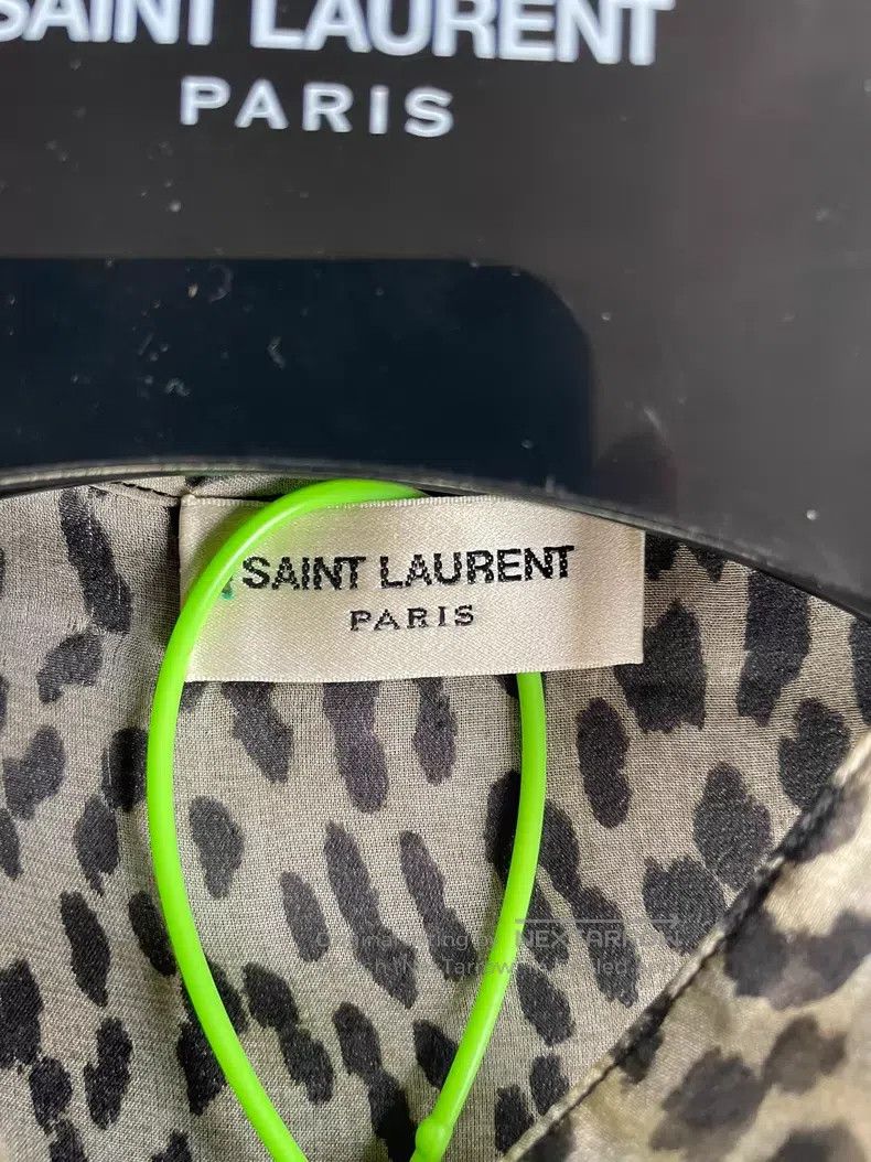 Saint Laurent Paris Saint Laurent Paris Lace Collar Leopard Print Shirt Size XS / US 0-2 / IT 36-38 - 5 Thumbnail