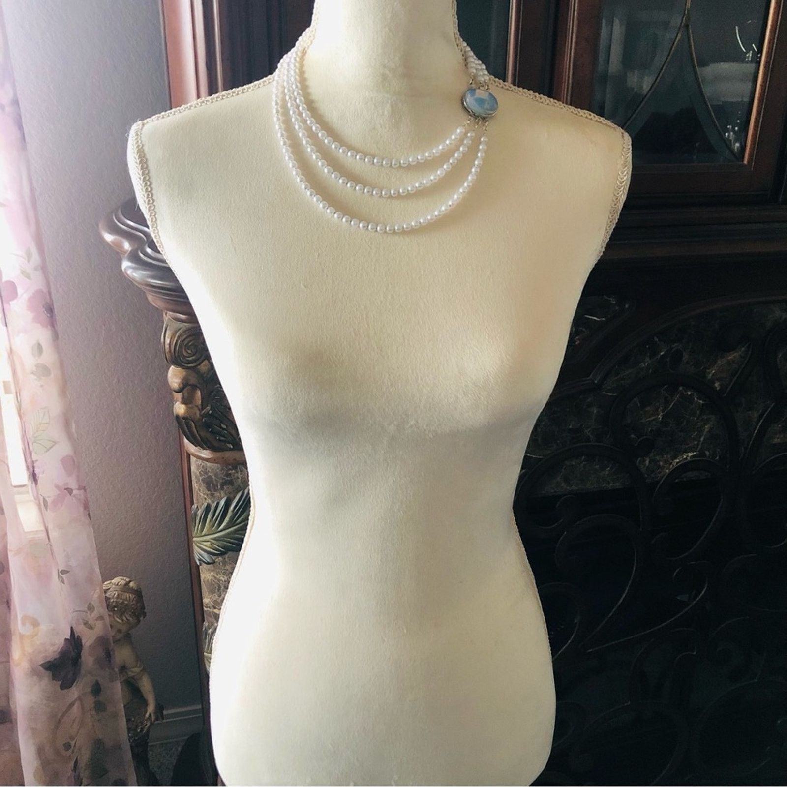 Handmade Handcrafted triple strand white pearl opalite clasp necklace Size ONE SIZE - 6 Thumbnail