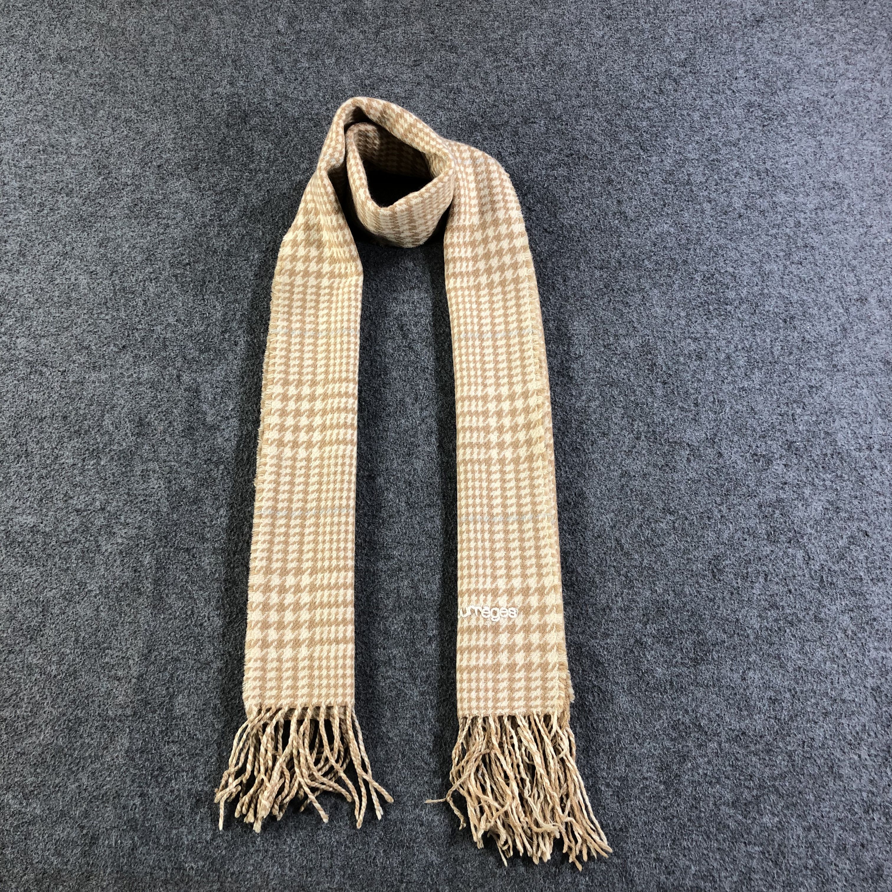 Courreges Courreges Houndstooth Cashmere Scarf Muffler V1362 Size ONE SIZE - 1 Thumbnail