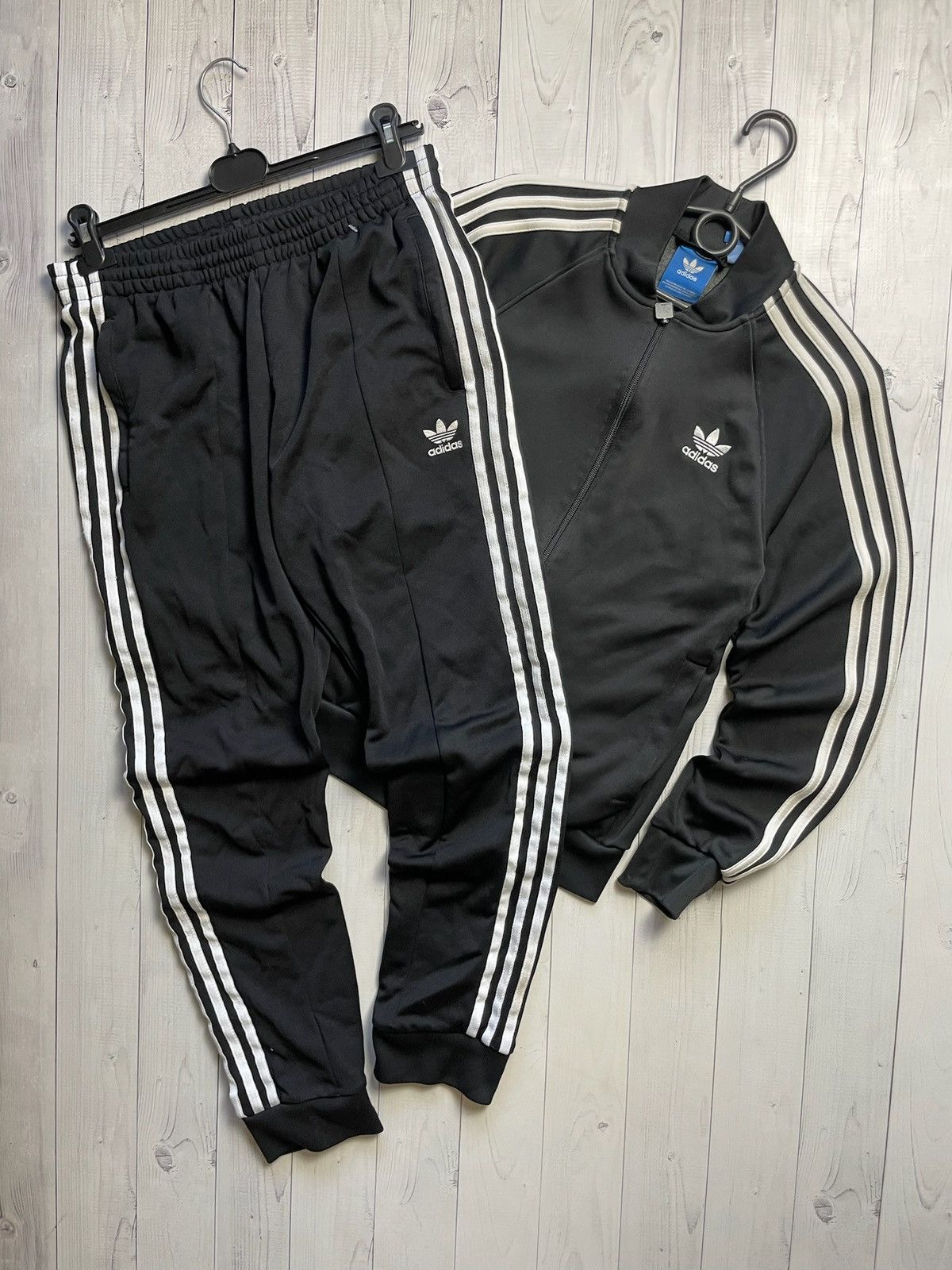 Vintage adidas originals track suit joggers jacket bomber M