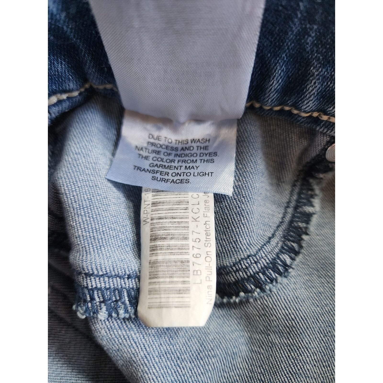 Quince Quince Nina Pull-On Stretch Flare Jeans Small Laguna Blue Size 28" / US 6 / IT 42 - 5 Thumbnail