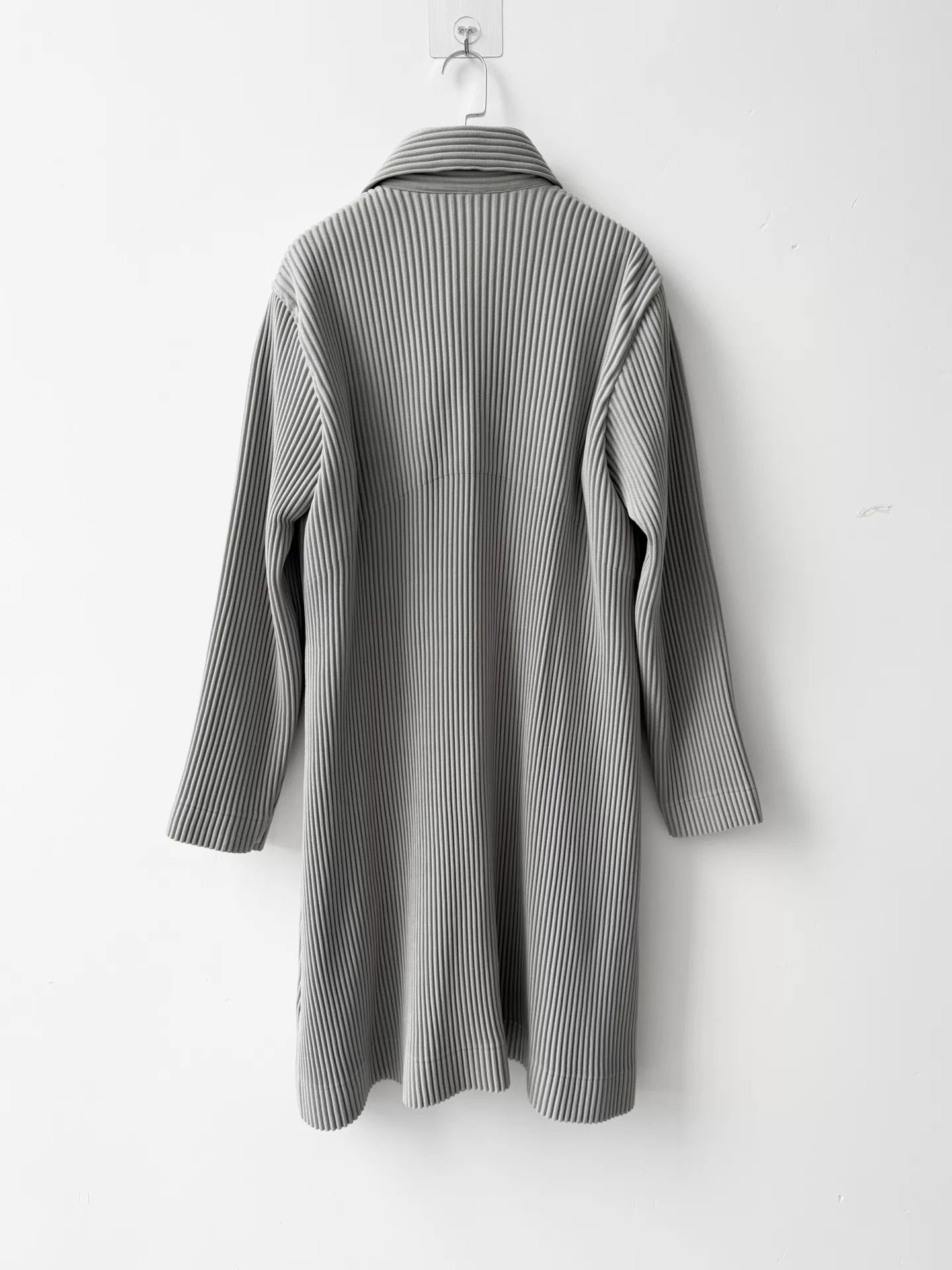 Homme Plisse Issey Miyake HOMME PLISSÉ ISSEY MIYAKE long coat size 2 low-saturation Size US M / EU 48-50 / 2 - 3 Thumbnail