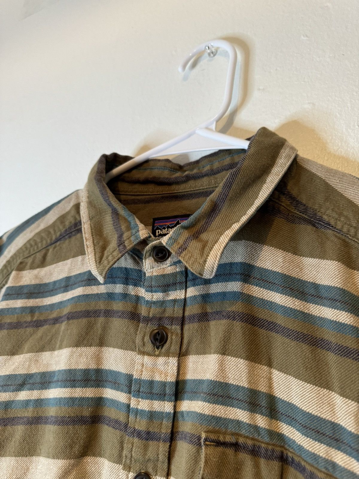 Patagonia Patagonia Organic Cotton Striped Button Shirt Medium Mens Size US M / EU 48-50 / 2 - 4 Thumbnail