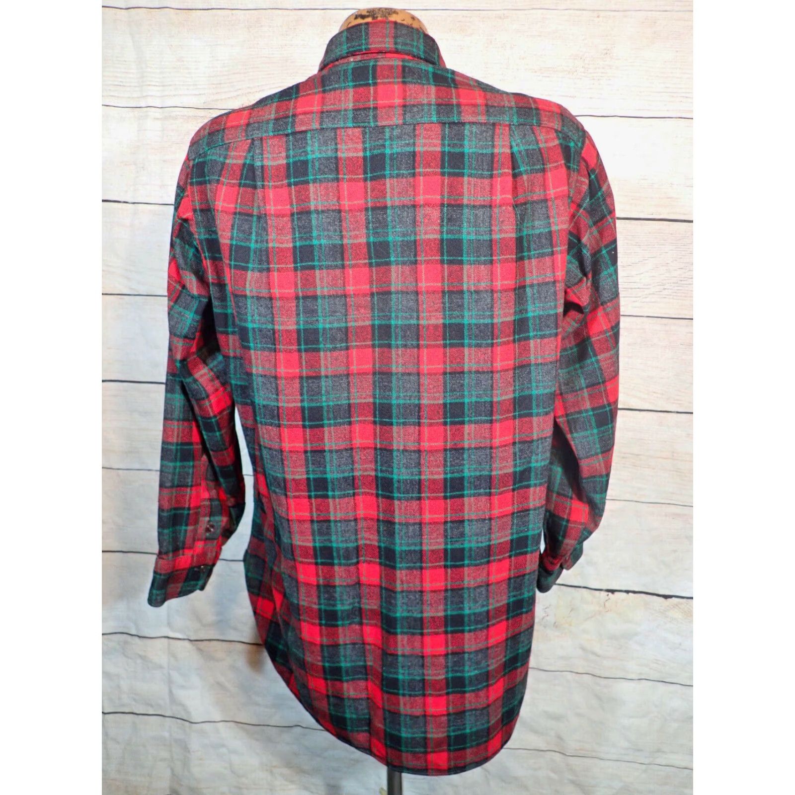 Pendleton Vintage Pendleton Guide Shirt Men Large 70s Plaid Wool All Seasons Fall Spring Summer Winter Red Black Green Size US M / EU 48-50 / 2 - 4 Thumbnail
