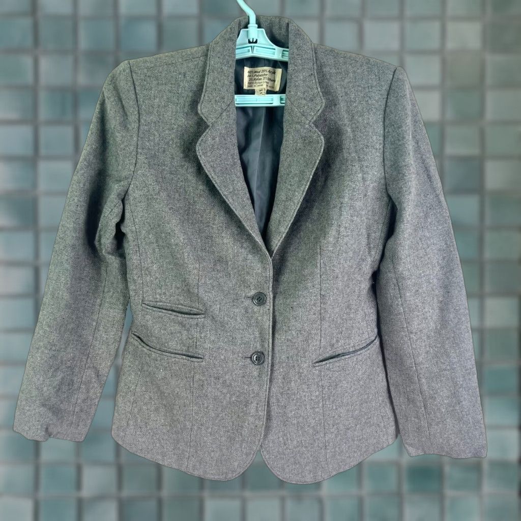 Vintage VINTAGE Grays Blazer Womens 7 Gray Wool Blend Single Breast Notch Made in Japan Size M / US 6-8 / IT 42-44 - 1 Thumbnail