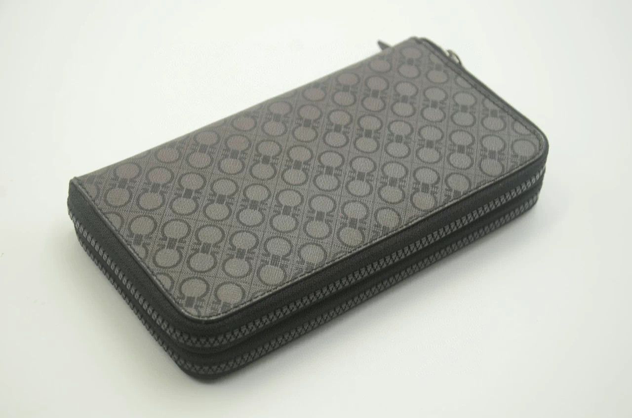 Salvatore Ferragamo Ferragamo Fortune Buckle Double Zip Clutch Wallet Full Logo Size ONE SIZE - 5 Thumbnail