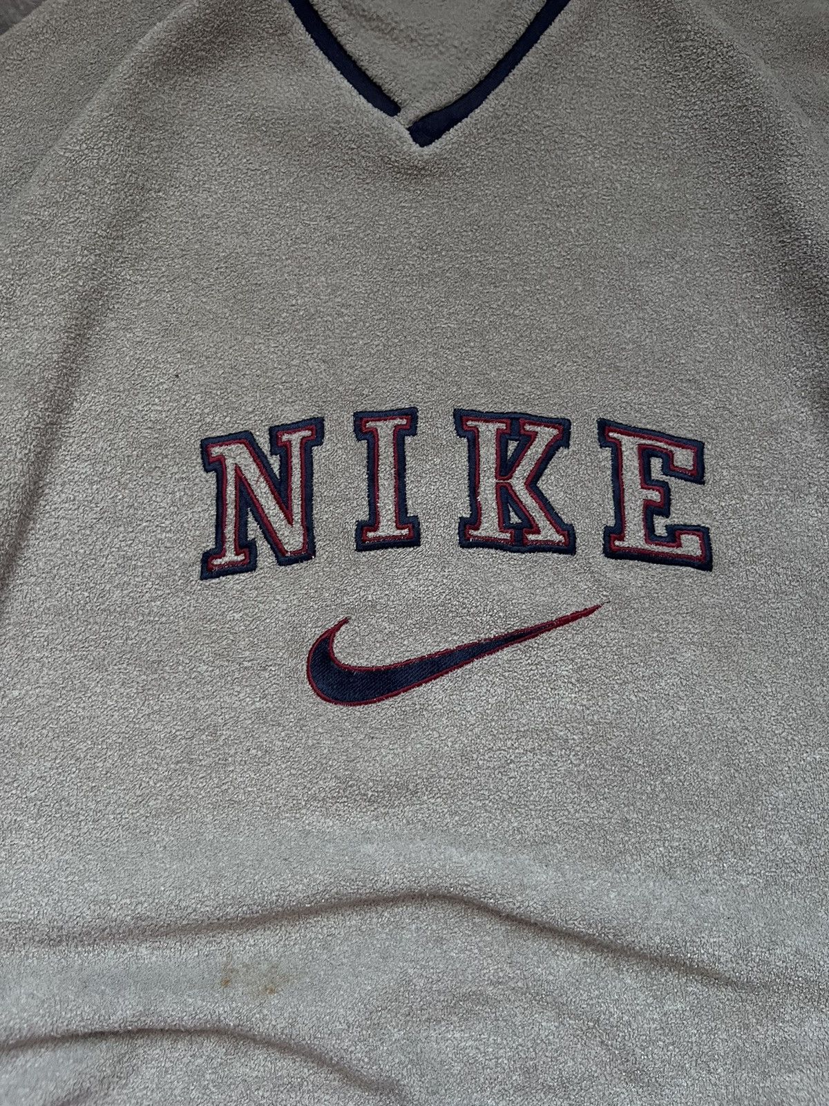 Nike Vintage Nike Sweatshirt Big Logo Swoosh Rare Beige Size US XL / EU 56 / 4 - 3 Thumbnail