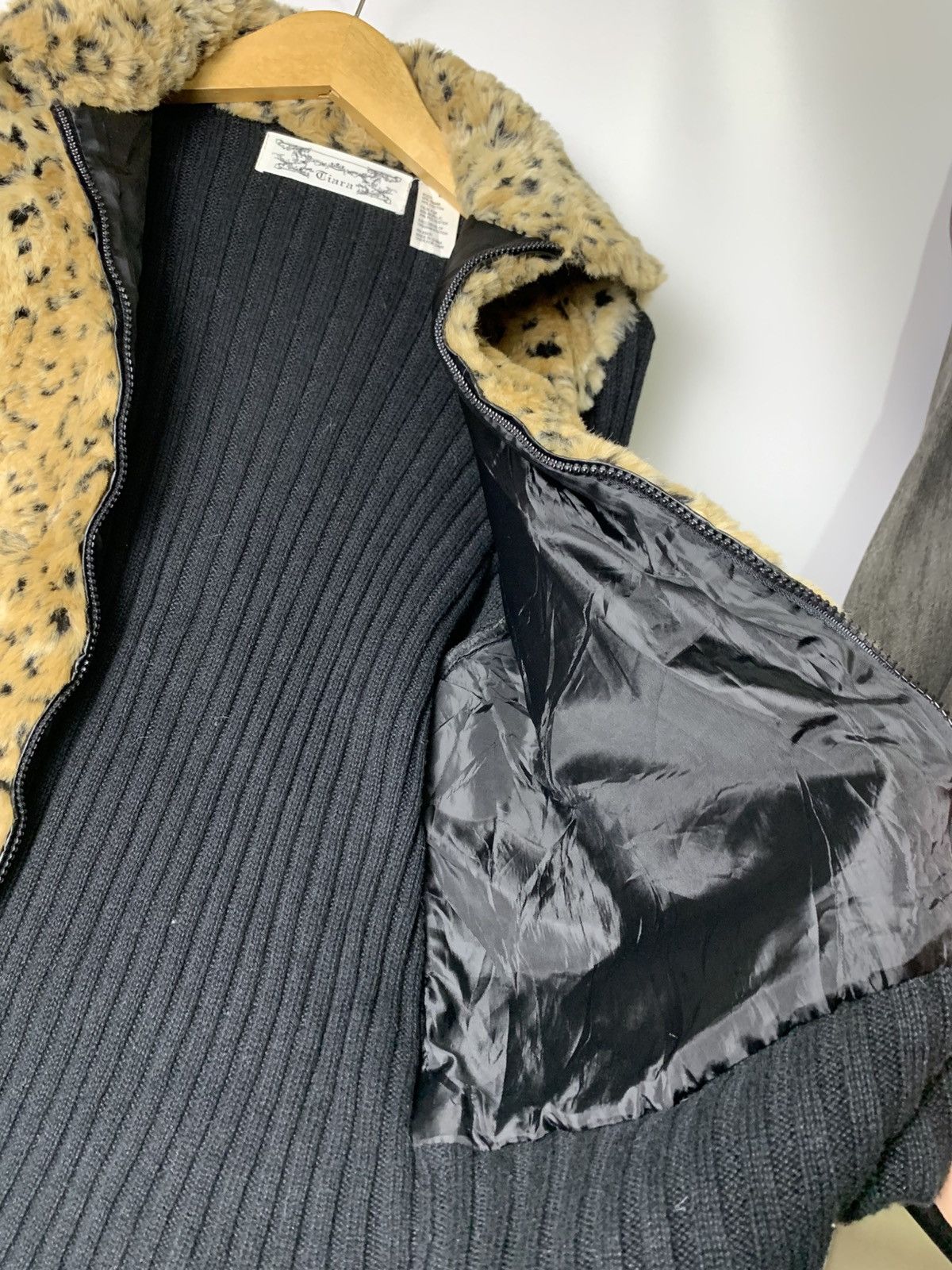 14th Addiction × Japanese Brand × KMRii grunge style leopard knit fur Diara y2k Size US S / EU 44-46 / 1 - 9 Thumbnail