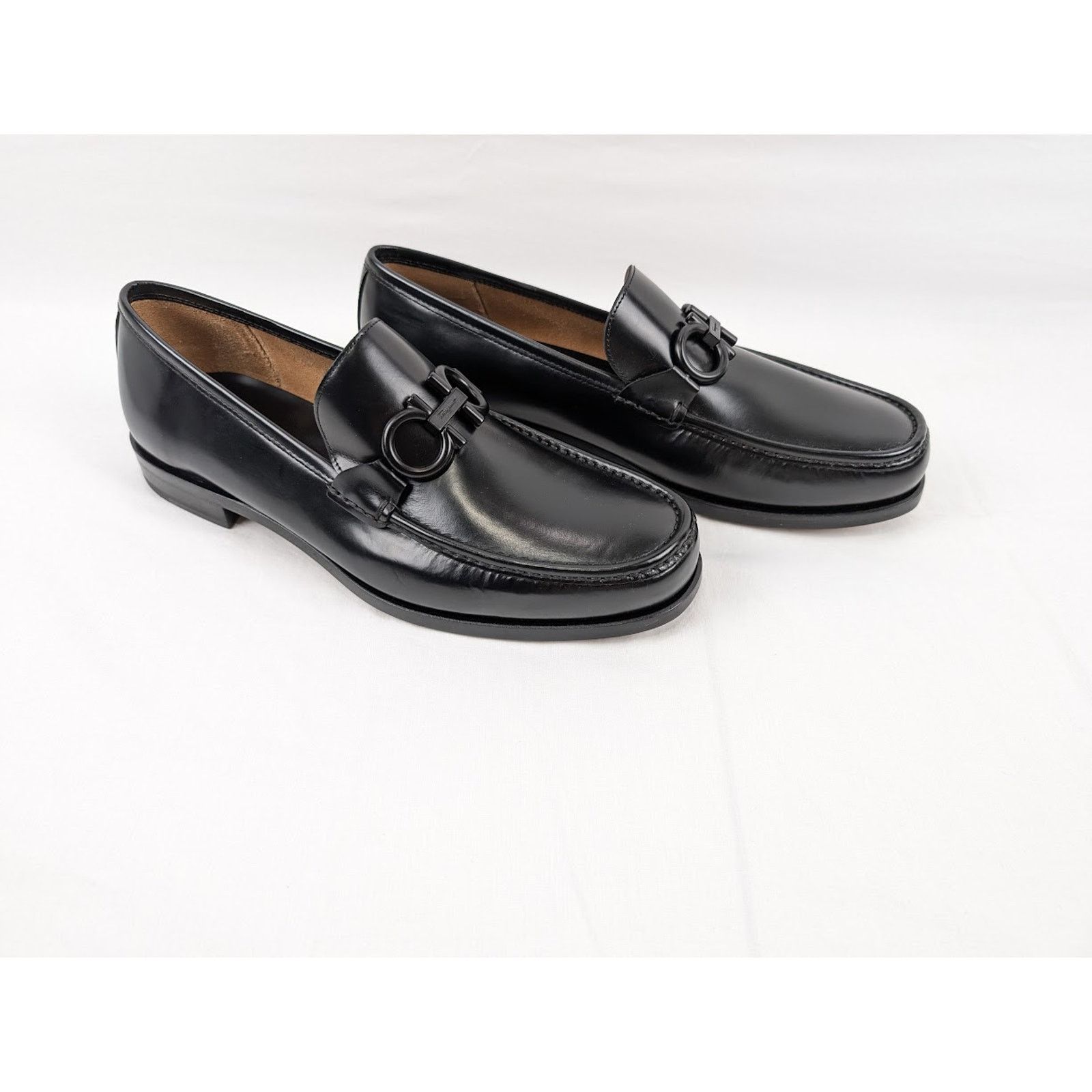 Salvatore Ferragamo o1rshd1 Rolo 10 Loafers in Nero Size US 11 / EU 44 - 12 Thumbnail