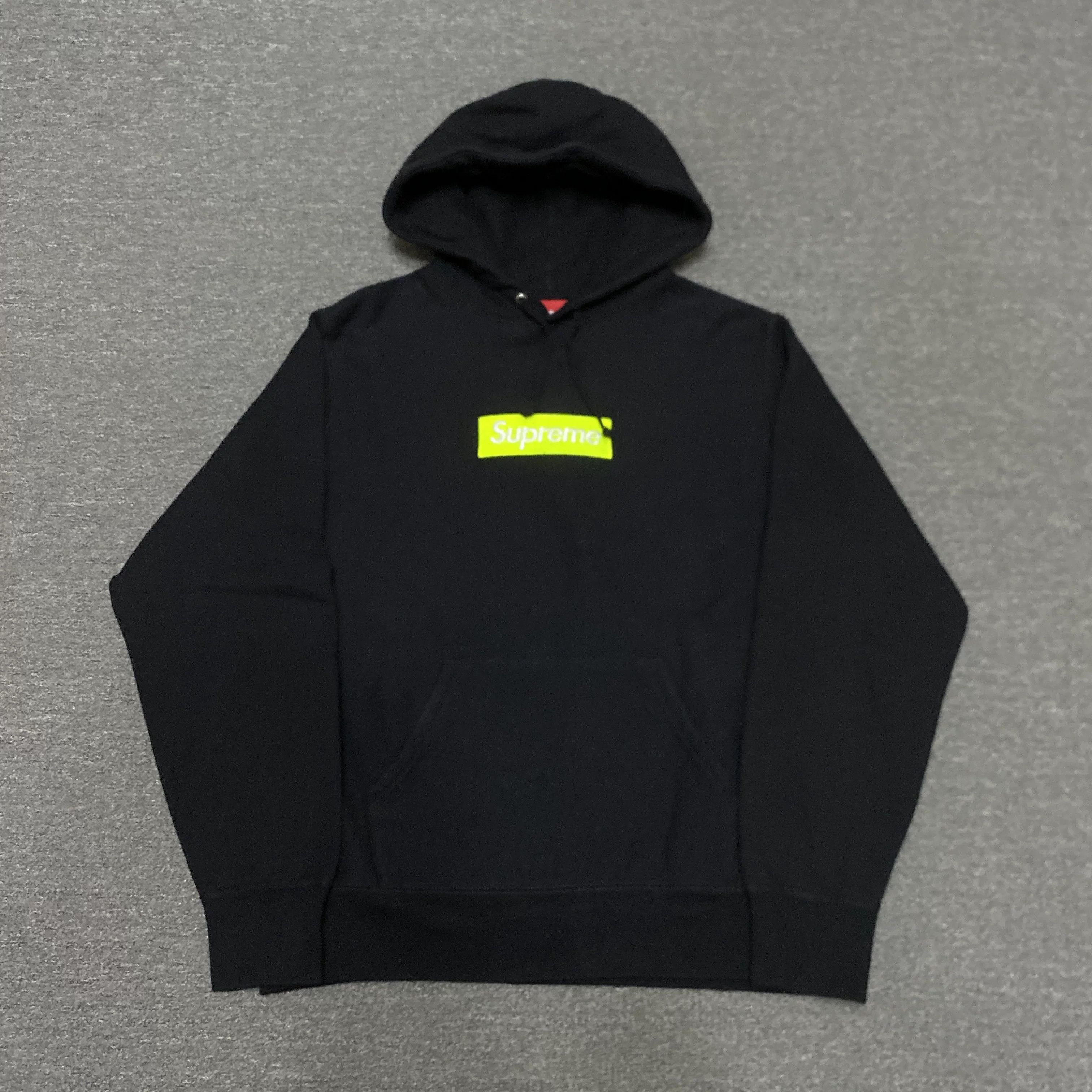 Supreme Supreme 17FW BOGO Hoodie Size US M / EU 48-50 / 2 - 1 Thumbnail