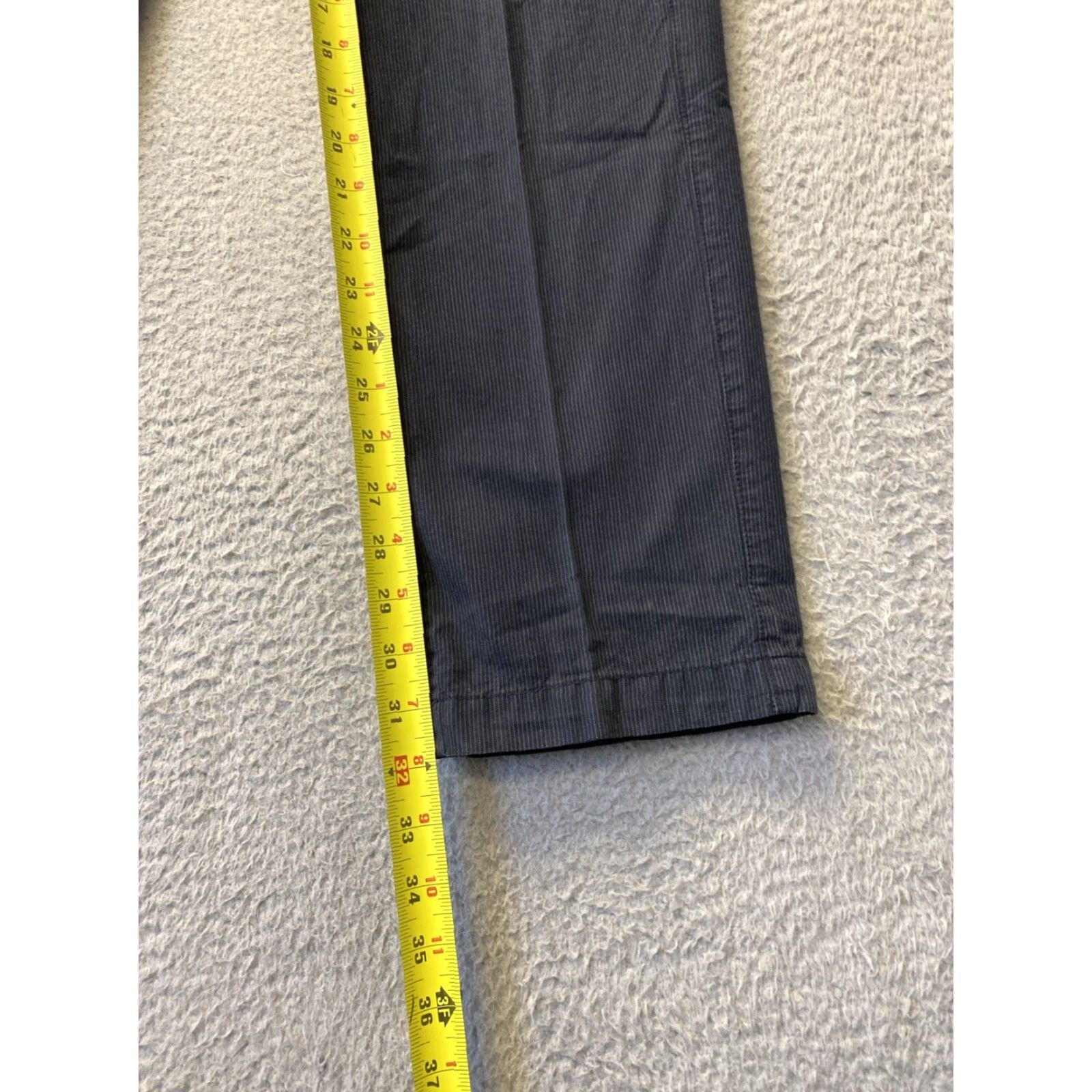Banana Republic Banana Republic Chino Pants Men’s 32x32 Dark Gray Stripe /0632 Regular Fit Flat Front Cotton Twill Casual Pants Mens Size US 32 / EU 48 - 5 Thumbnail