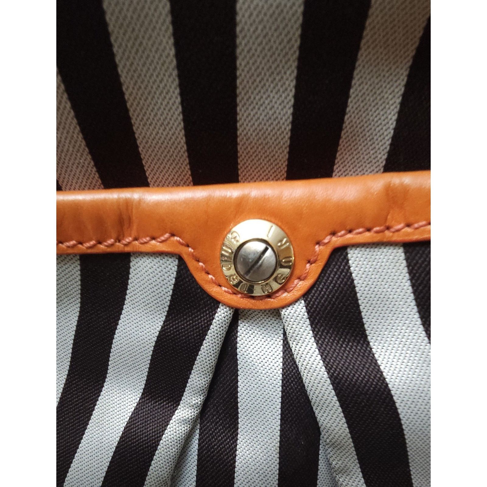 Henri Bendel Henri Bendel Stripes womens Shoulder handbags Gold Trim Size ONE SIZE - 4 Thumbnail