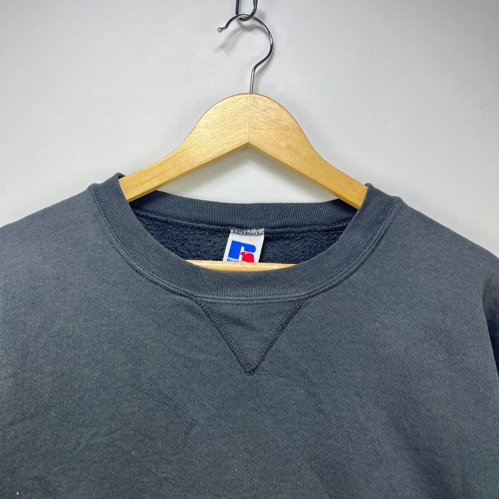 Russell Athletic × Vintage Vintage 90s Sun Faded Blank Black Russell Athletic Large Size US L / EU 52-54 / 3 - 2 Thumbnail