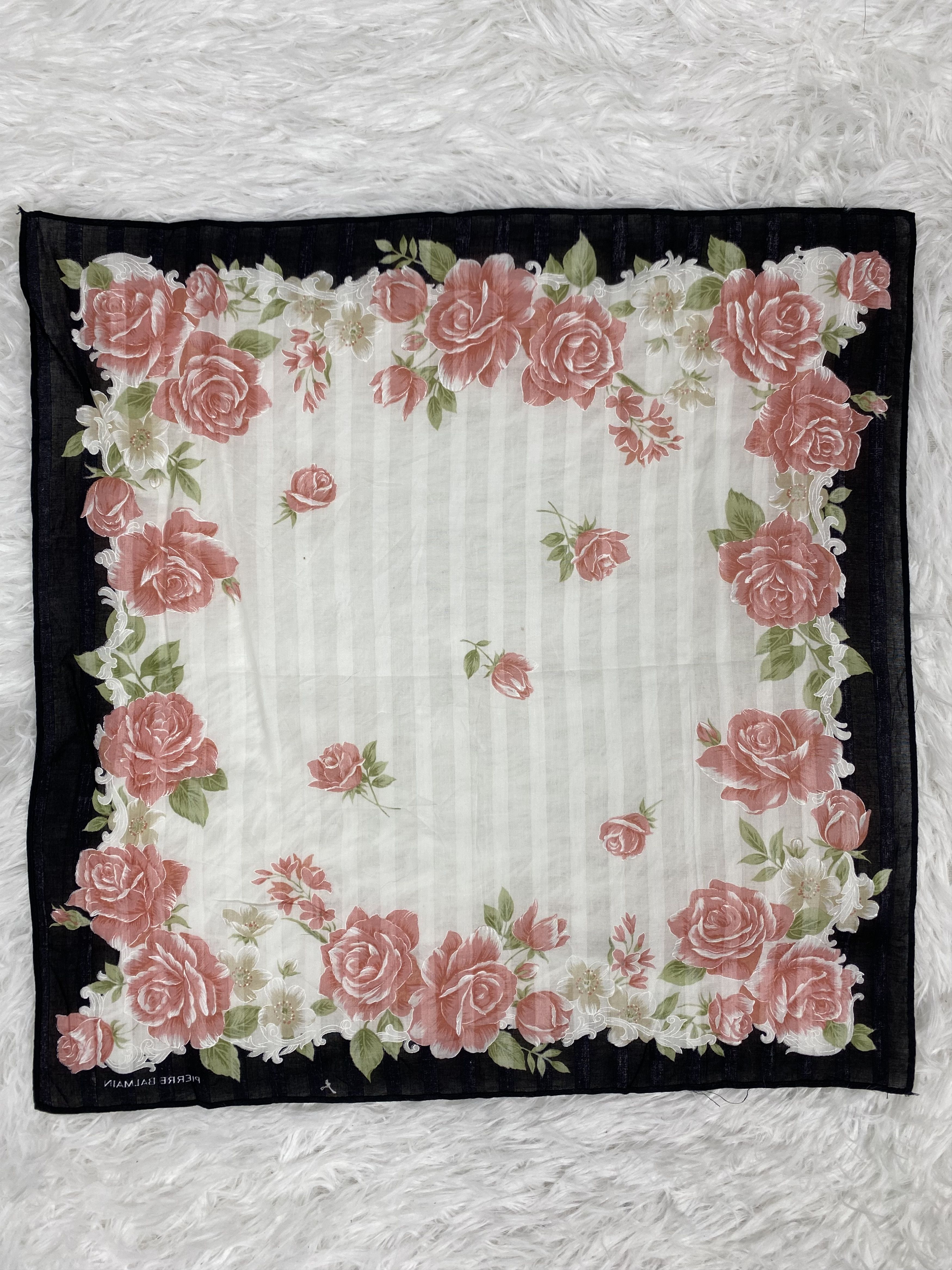 Pierre Balmain Vintage Pierre Balmain Handkerchief PH0052 Size ONE SIZE - 4 Thumbnail