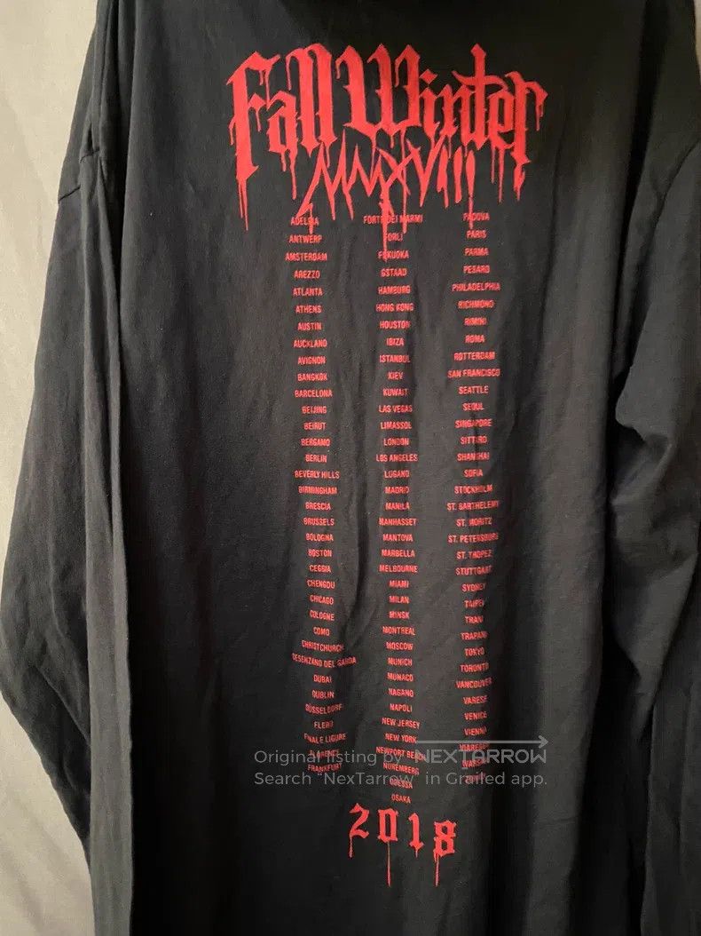 Vetements Vetements Blood Droplet Sanskrit Lightweight Hoodie Size US S / EU 44-46 / 1 - 4 Thumbnail