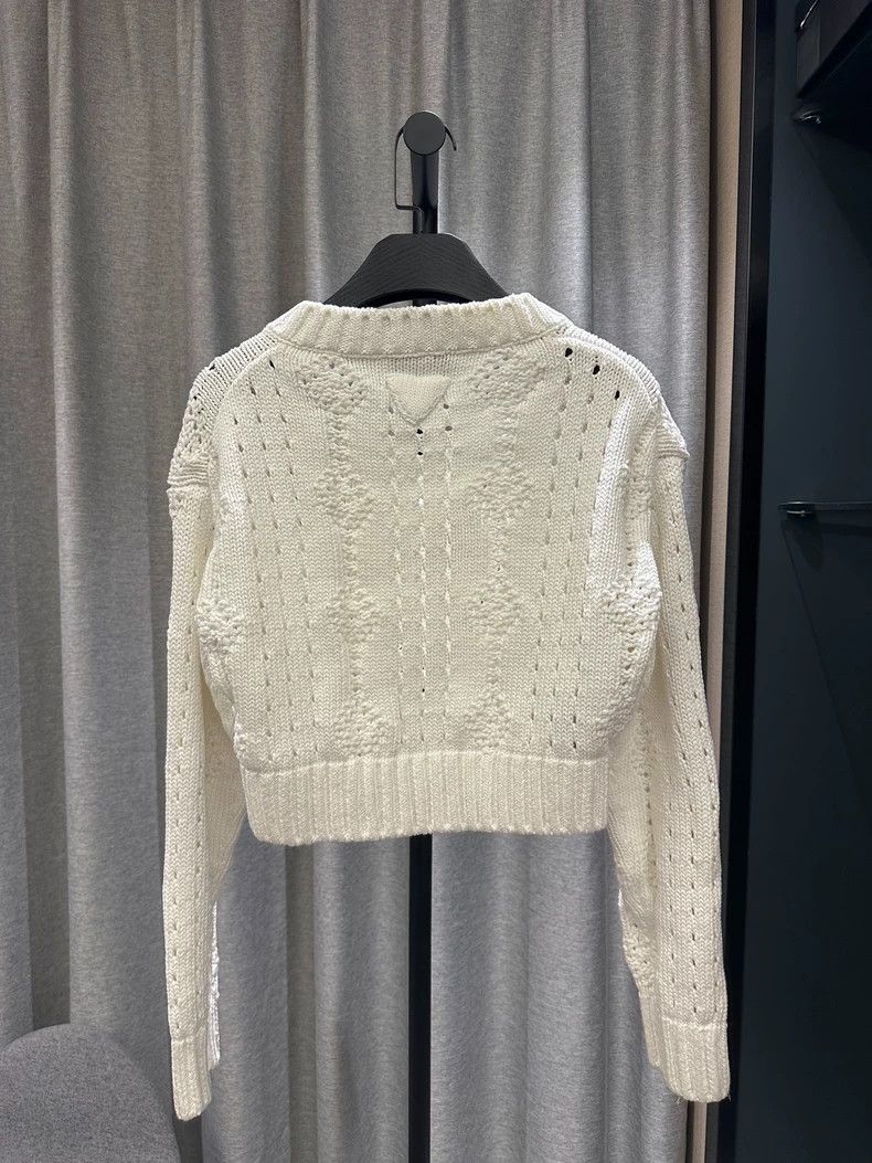 Prada PradaWhite V-neck triangle label knitted long-sleeved top 2 Size XS / US 0-2 / IT 36-38 - 2 Thumbnail