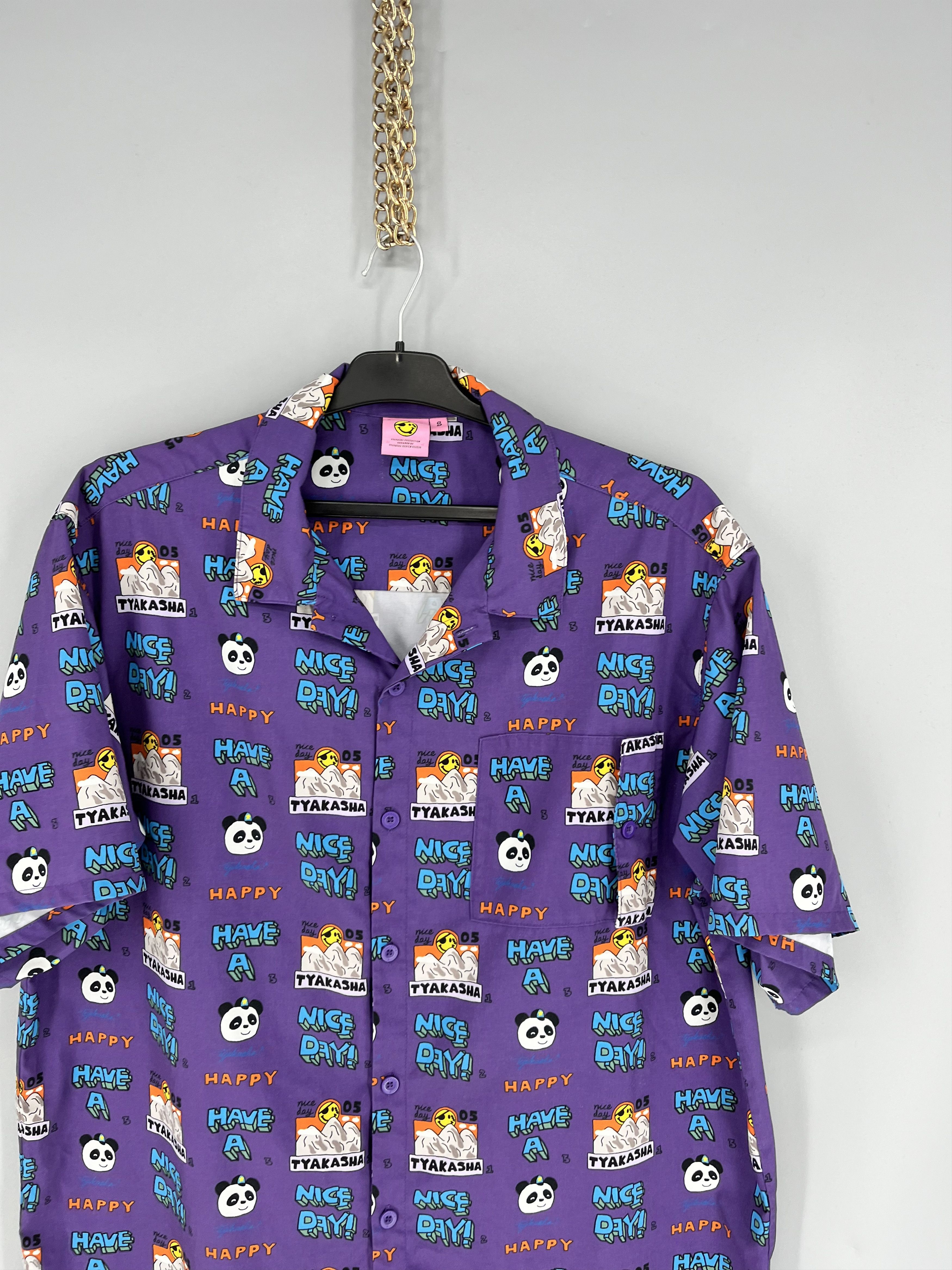 Vintage Mens Vintage Crazy Shirt TYAKASHA Hawaiian Size S Size US S / EU 44-46 / 1 - 6 Thumbnail