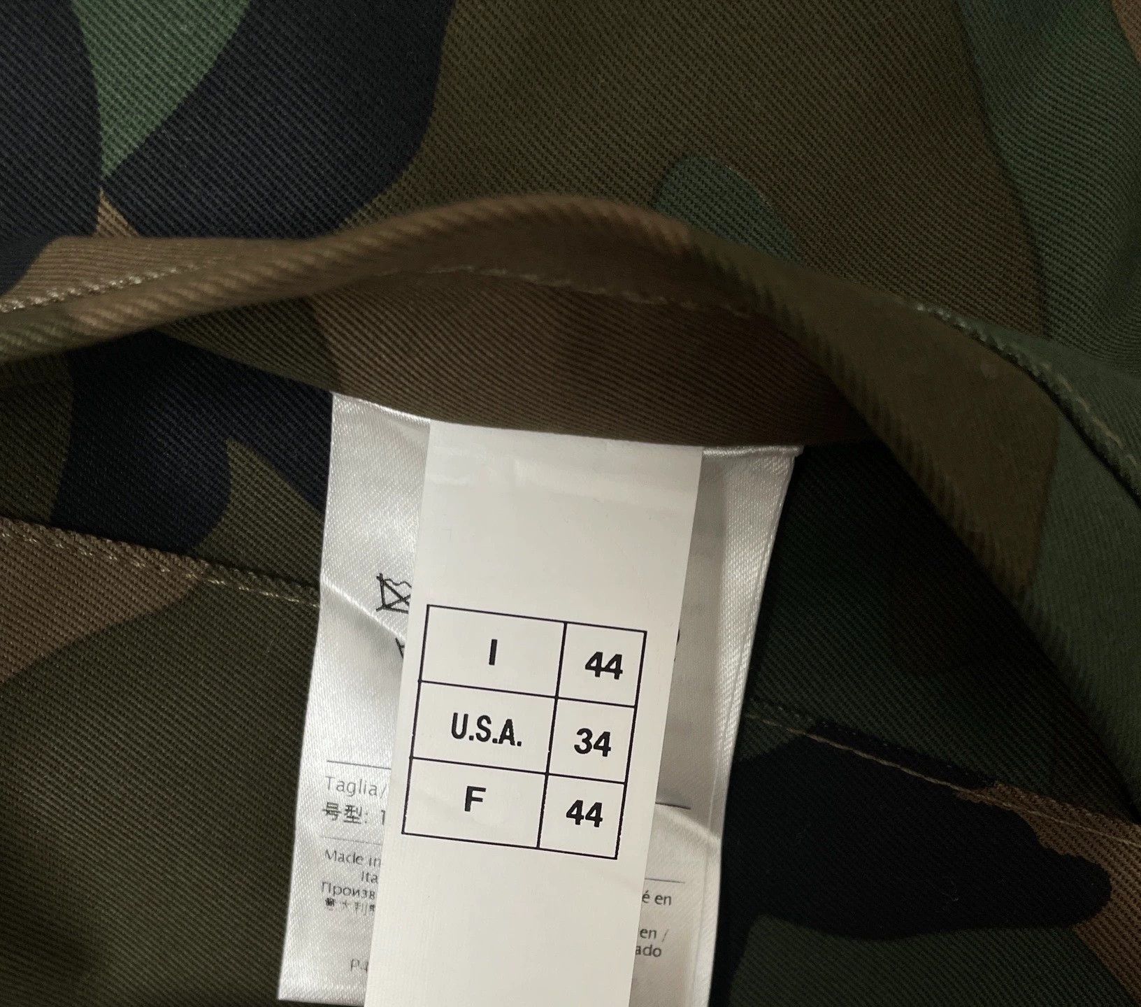 Valentino Valentino Butterfly Camo Embroidered Military Green Jacket Size M / US 6-8 / IT 42-44 - 5 Thumbnail