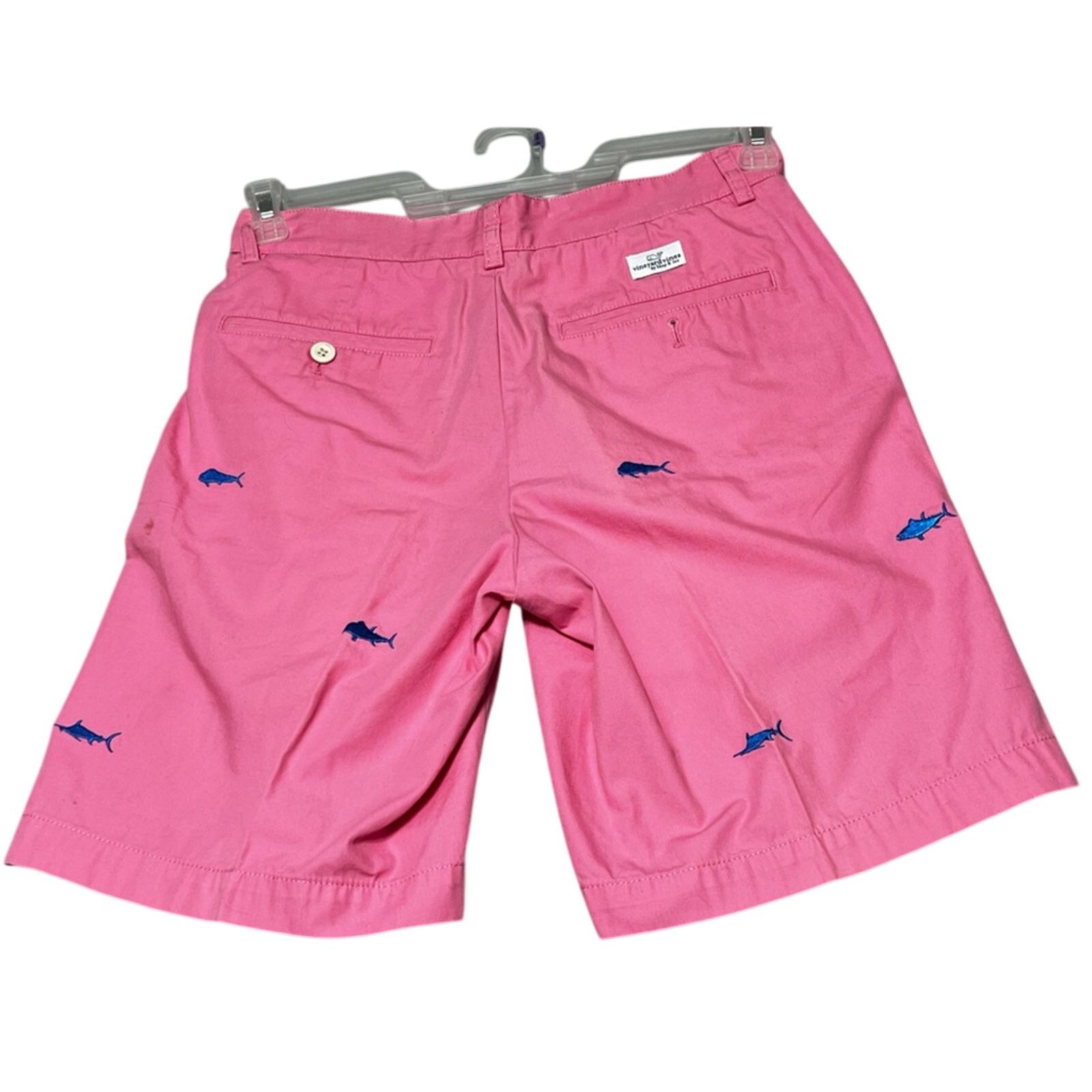 Vineyard Vines Vineyard Vines Shep & Ian Club Shorts Chino Fish Sharks 28 Size US 28 / EU 44 - 2 Thumbnail