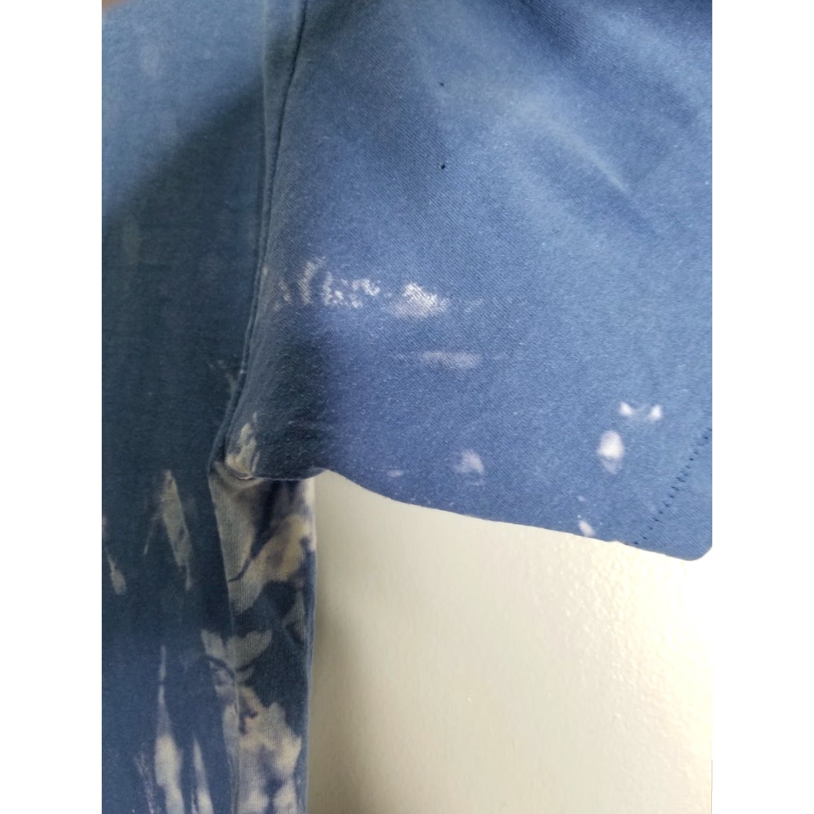 Vintage VINTAGE Unbranded L California Duck Family Single Stitch Distressed T-Shirt Men’s Blue 100% Cotton Graphic Tee 80s Beach Boyss Mens Size US L / EU 52-54 / 3 - 3 Thumbnail