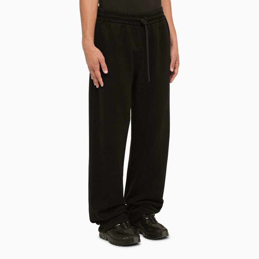 o1d2blof0424 Trousers in Black
