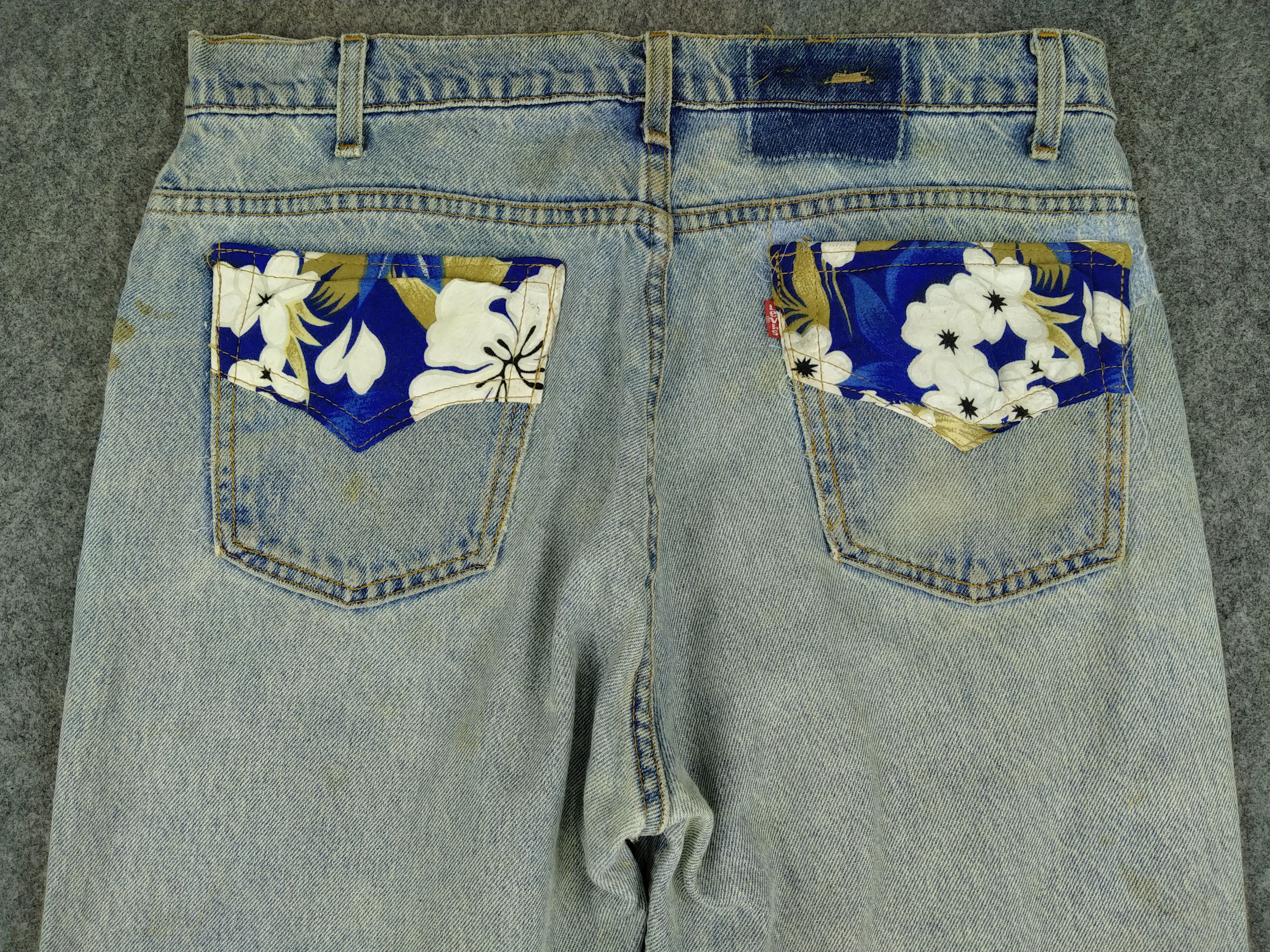 Japanese Brand Ripped Light Wash Vintage Levi's 505 USA 33x29 Denim -JN1056 Size US 33 - 4 Thumbnail