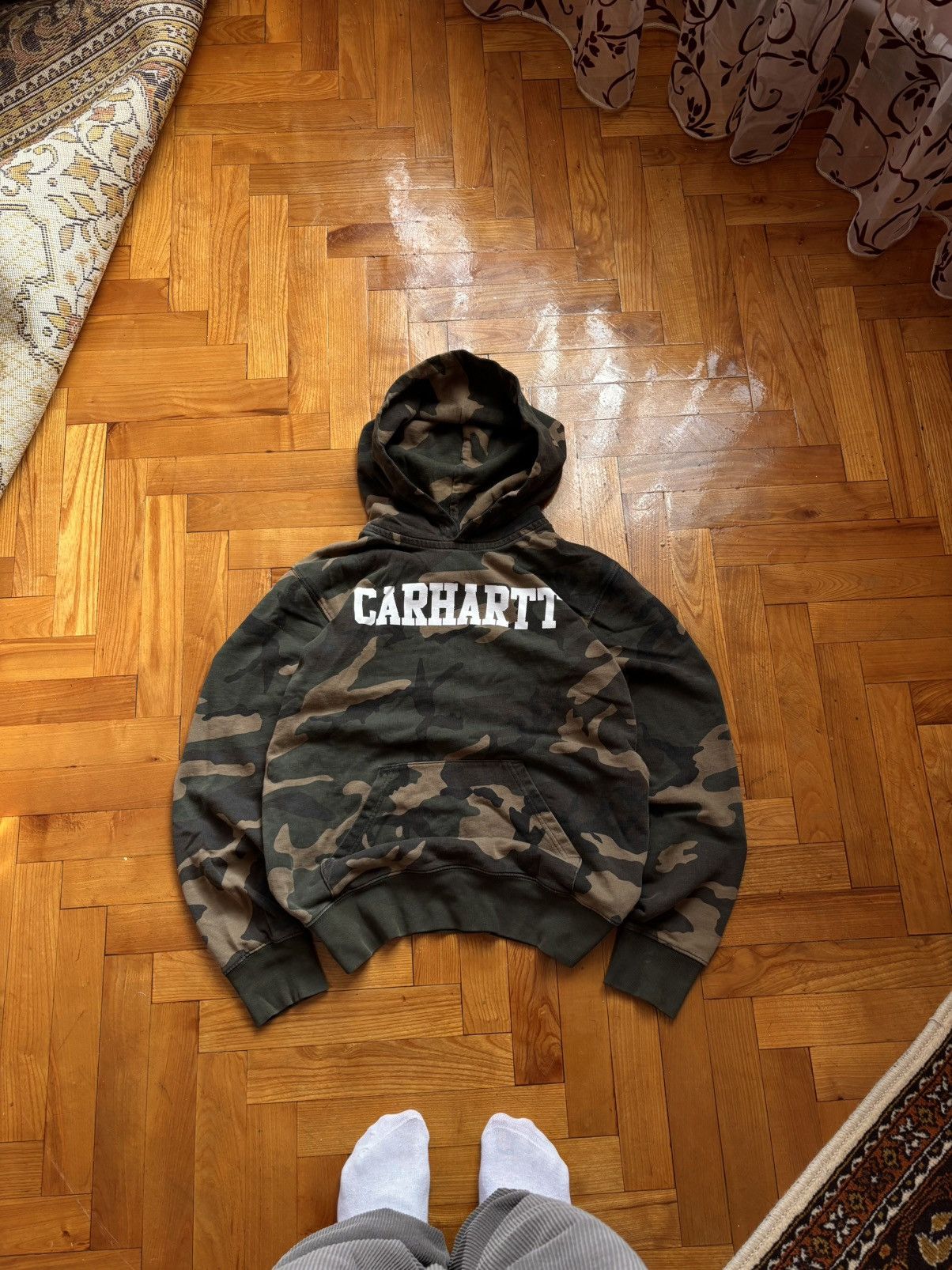 Carhartt Vintage Streetwear Carhartt Big Logo Camo Hoodie Size US S / EU 44-46 / 1 - 1 Thumbnail