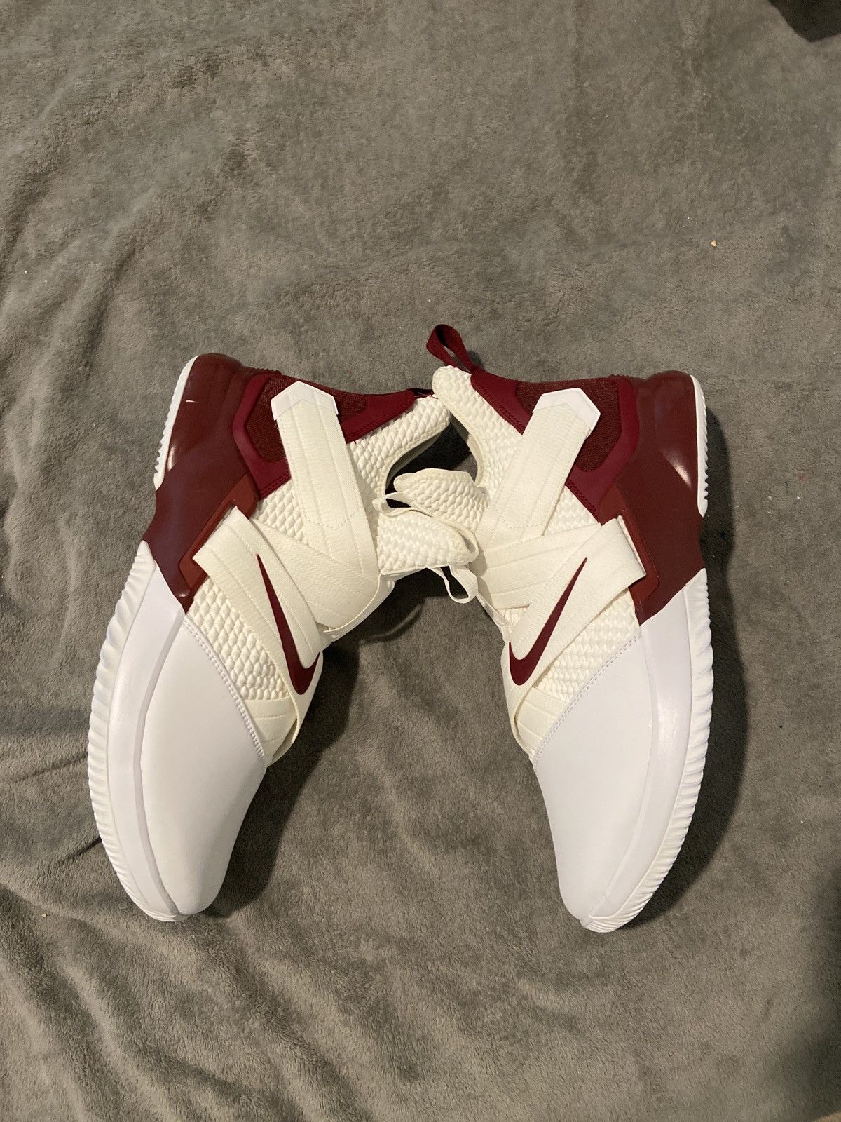 Nike Lebron solider 10 Size US 15 / EU 48 - 2 Thumbnail