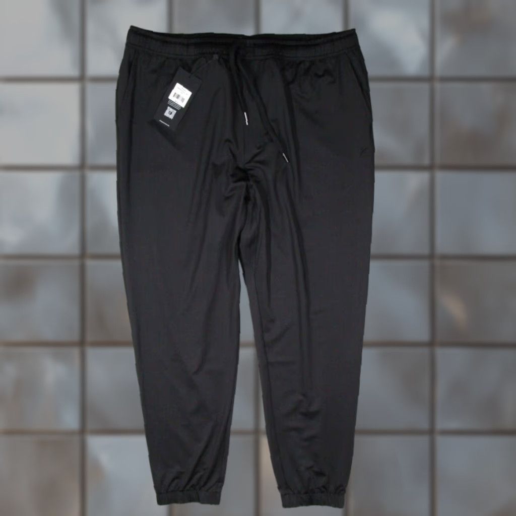 Cuts Cuts Mens Black FOUNDATION Everyday Joggers - Pants, XL, 36x29, Polyester Spandex, 5-Pocket Cargo, Tapered, Classic Fit, Drawstring, Jeans/Workwear? Size US 36 / EU 52 - 1 Thumbnail