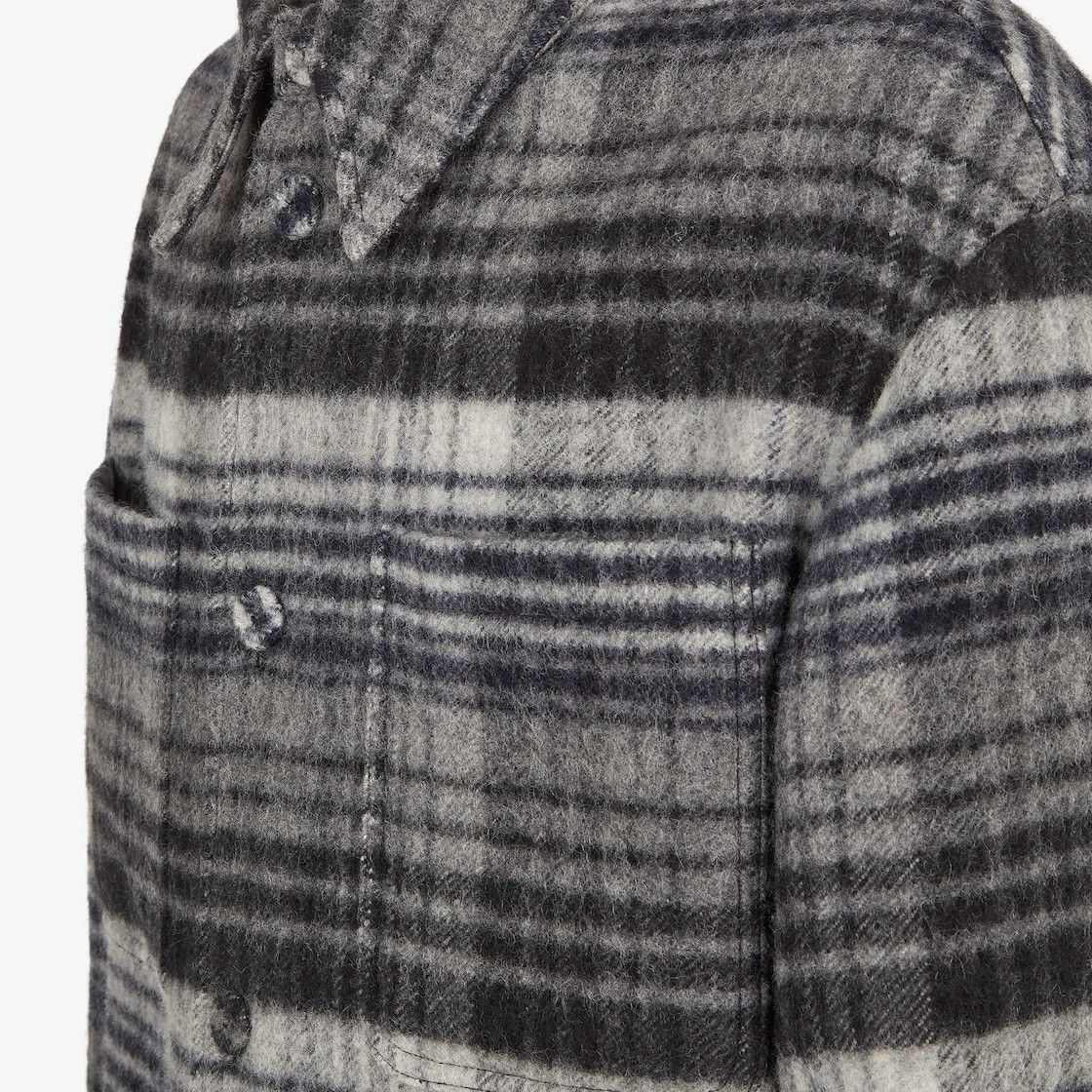 Fendi o1s1wg111225 Blouson in Black/Grey Size US M / EU 48-50 / 2 - 3 Thumbnail