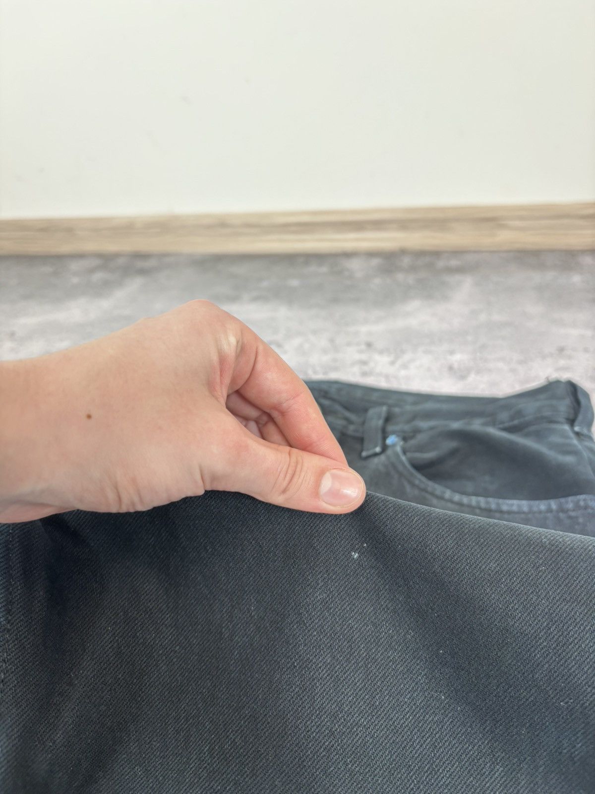Levi's Vintage Levi’s 501 Men’s Black Denim Jeans USA Straight Size US 33 - 13 Thumbnail