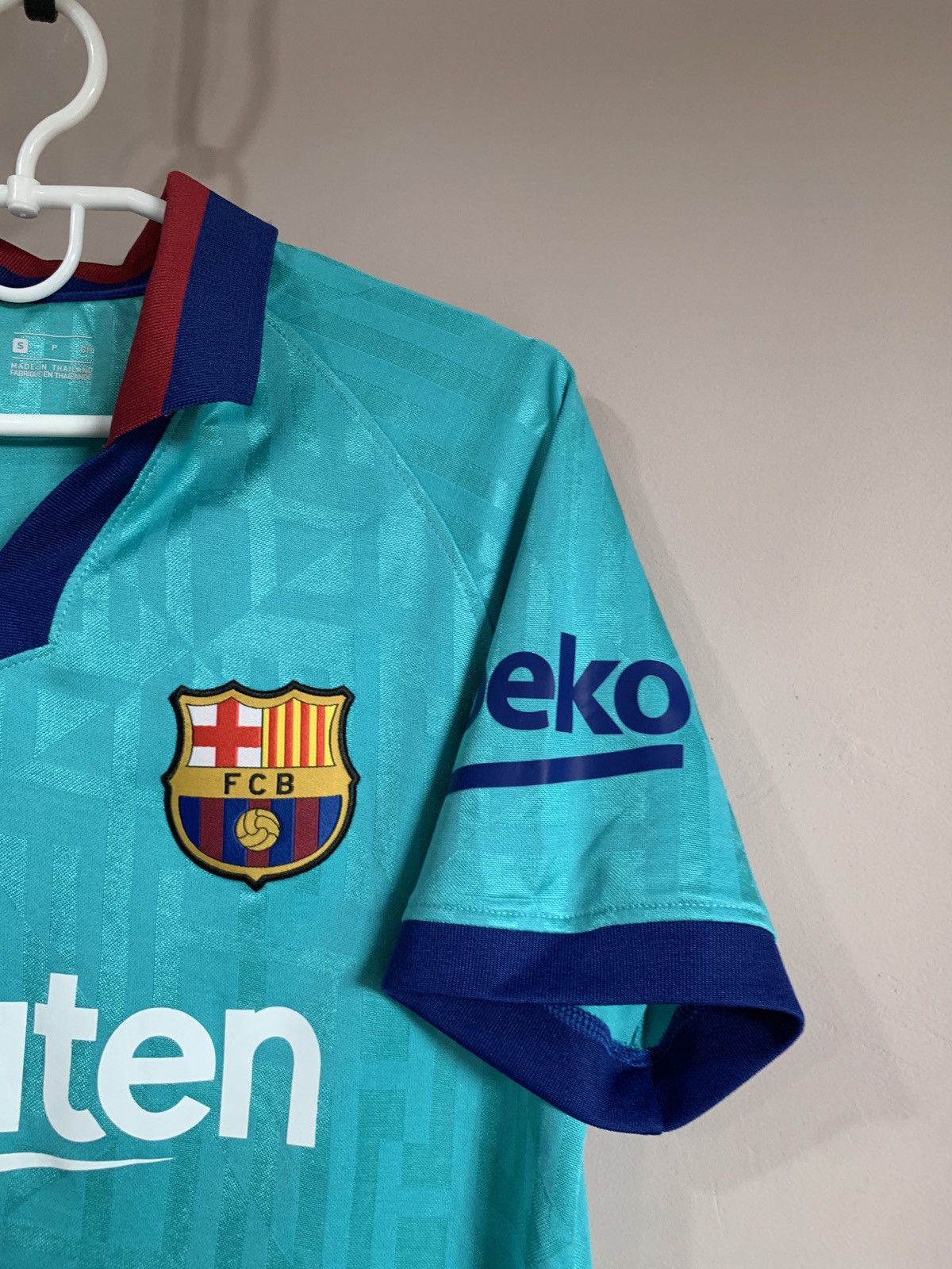 Nike Barcelona 2019 Third Football Shirt Nike Soccer Jersey Sz S Size US S / EU 44-46 / 1 - 4 Thumbnail