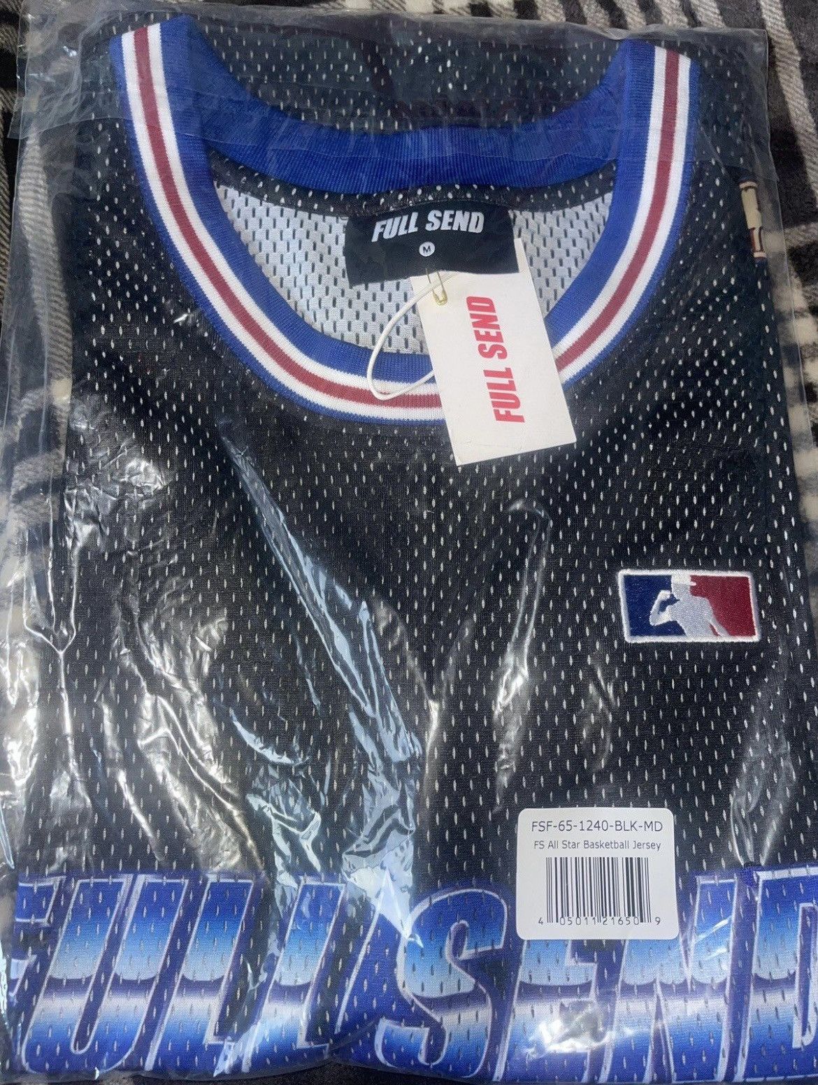 Full Send LAST DROP EVER Full Send All Star Basketball Set B&W SZ M Size US M / EU 48-50 / 2 - 3 Thumbnail