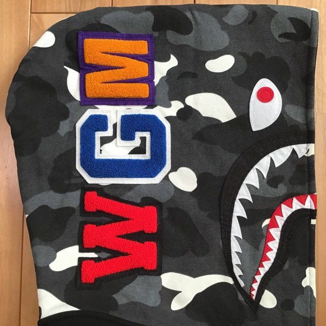 Bape 💫Glow in the dark BAPE City camo shark hoodie varsity jacket Size US L / EU 52-54 / 3 - 5 Thumbnail