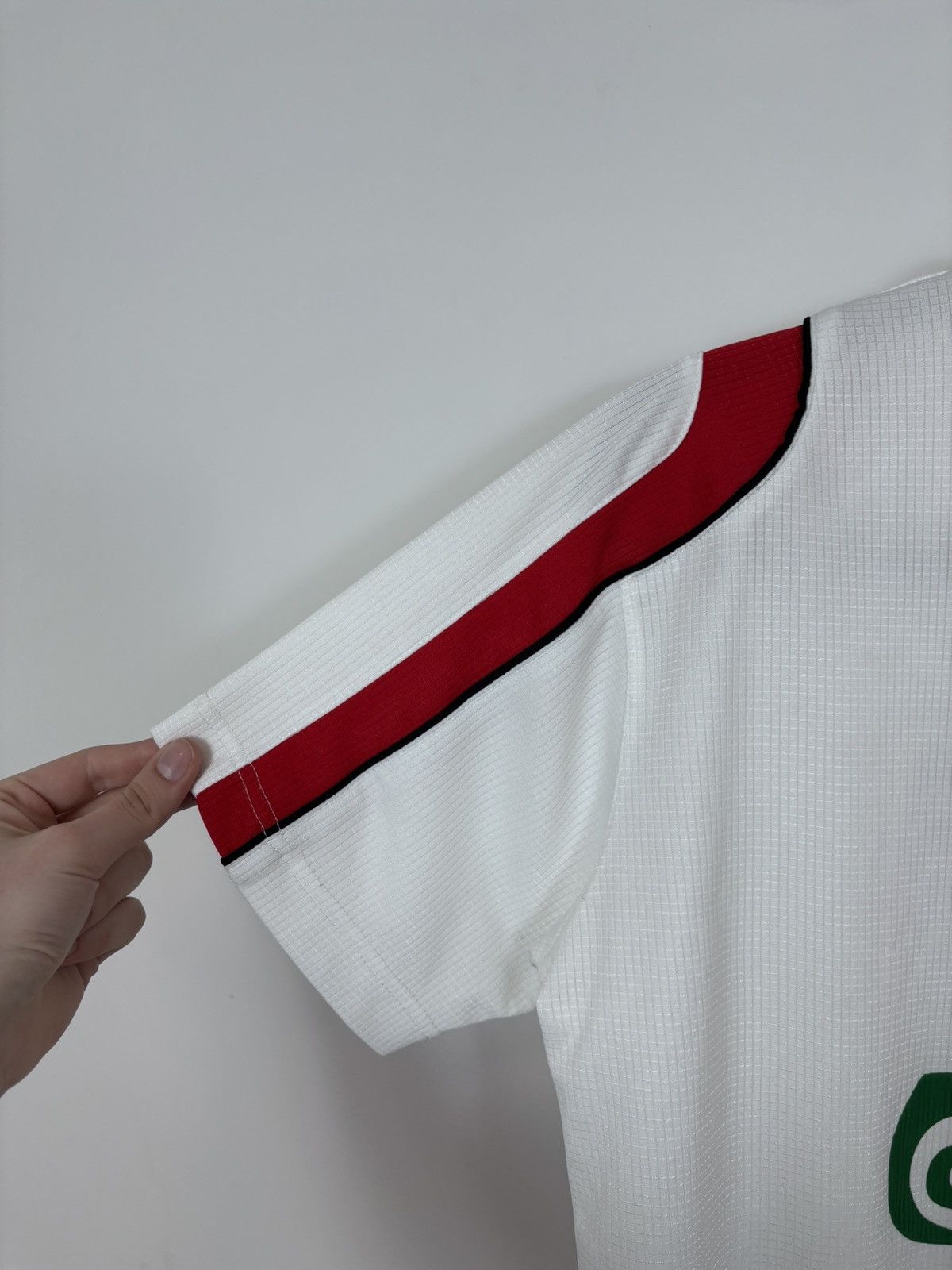 Reebok Reebok Liverpool FC 2003/2004 Training Soccer Jersey Size US XS / EU 42 / 0 - 6 Thumbnail