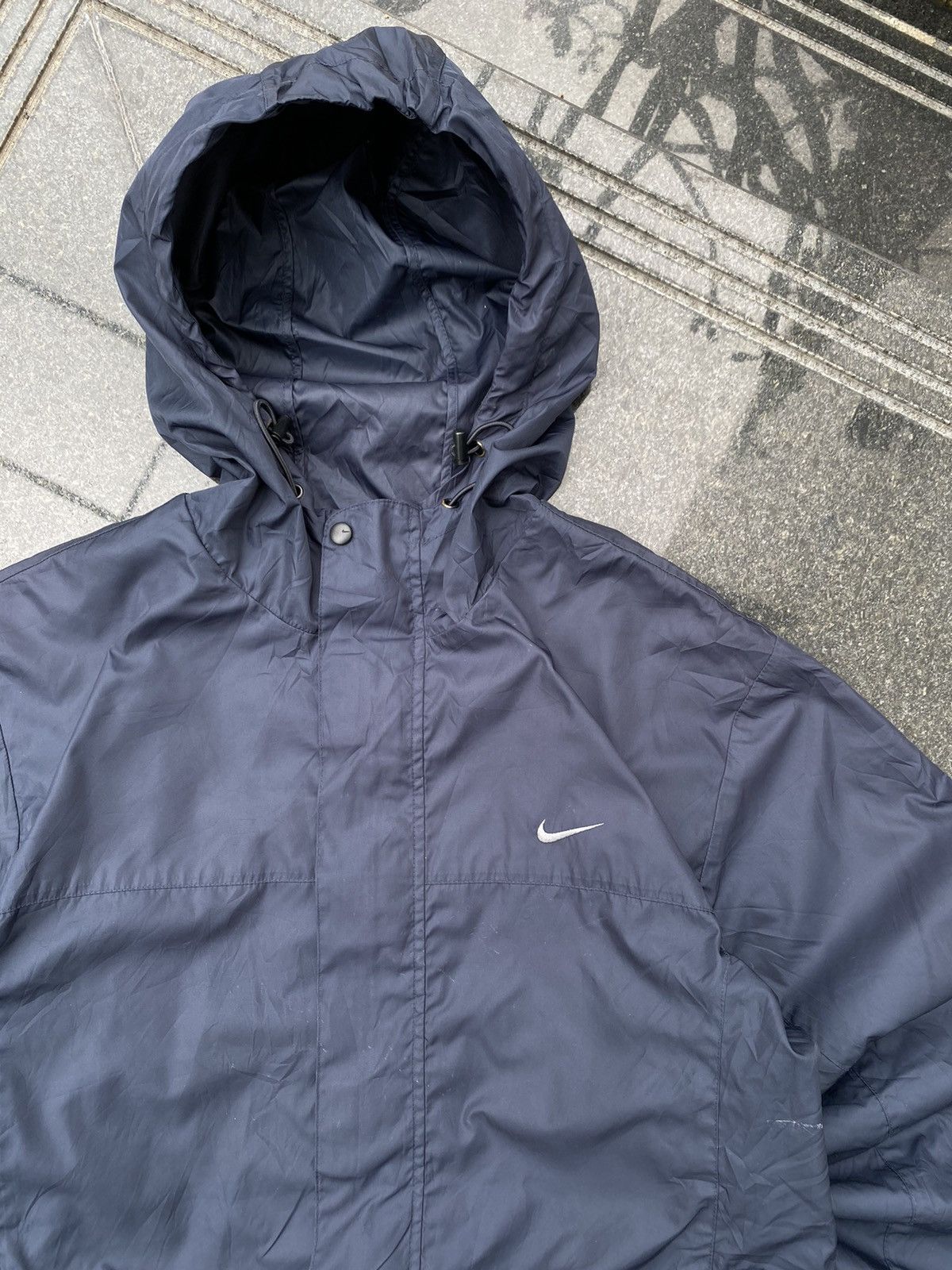 Nike × Vintage 90S NIKE VINTAGE BASIC LOGO Y2K OVERSIZED NYLON JACKET Size US L / EU 52-54 / 3 - 3 Thumbnail